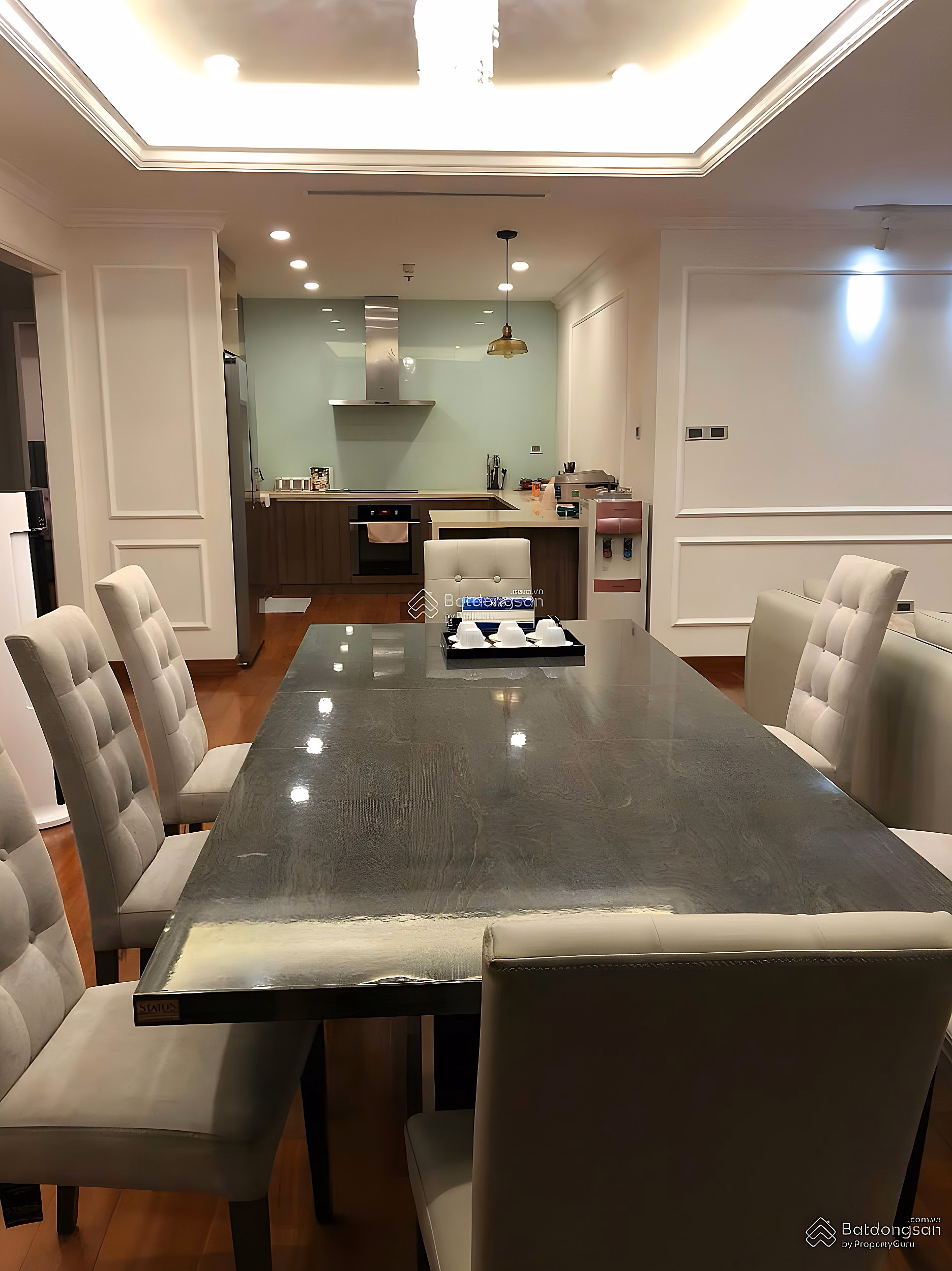 Management Board synthesizes Royal City apartment fund 2 bedrooms - 3 bedrooms - 4 bedrooms duplex, penthouse priced from only 16 million/month