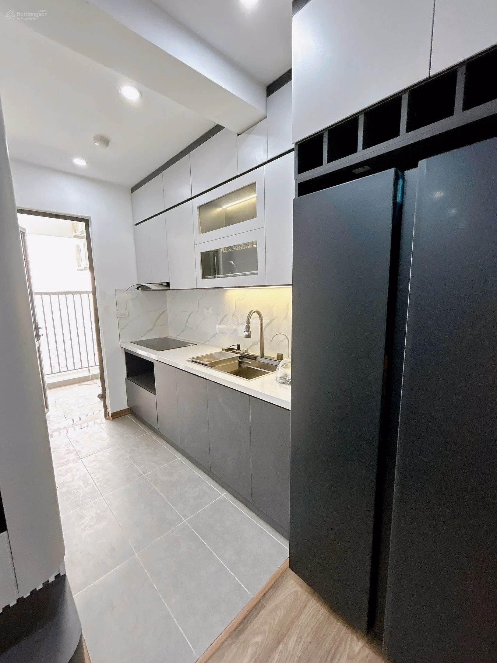 Central Rice City - Southwest Linh Dam 70m2, 2 bedrooms, 2 bathrooms, 100% new, 5.9 billion, red book from original owner