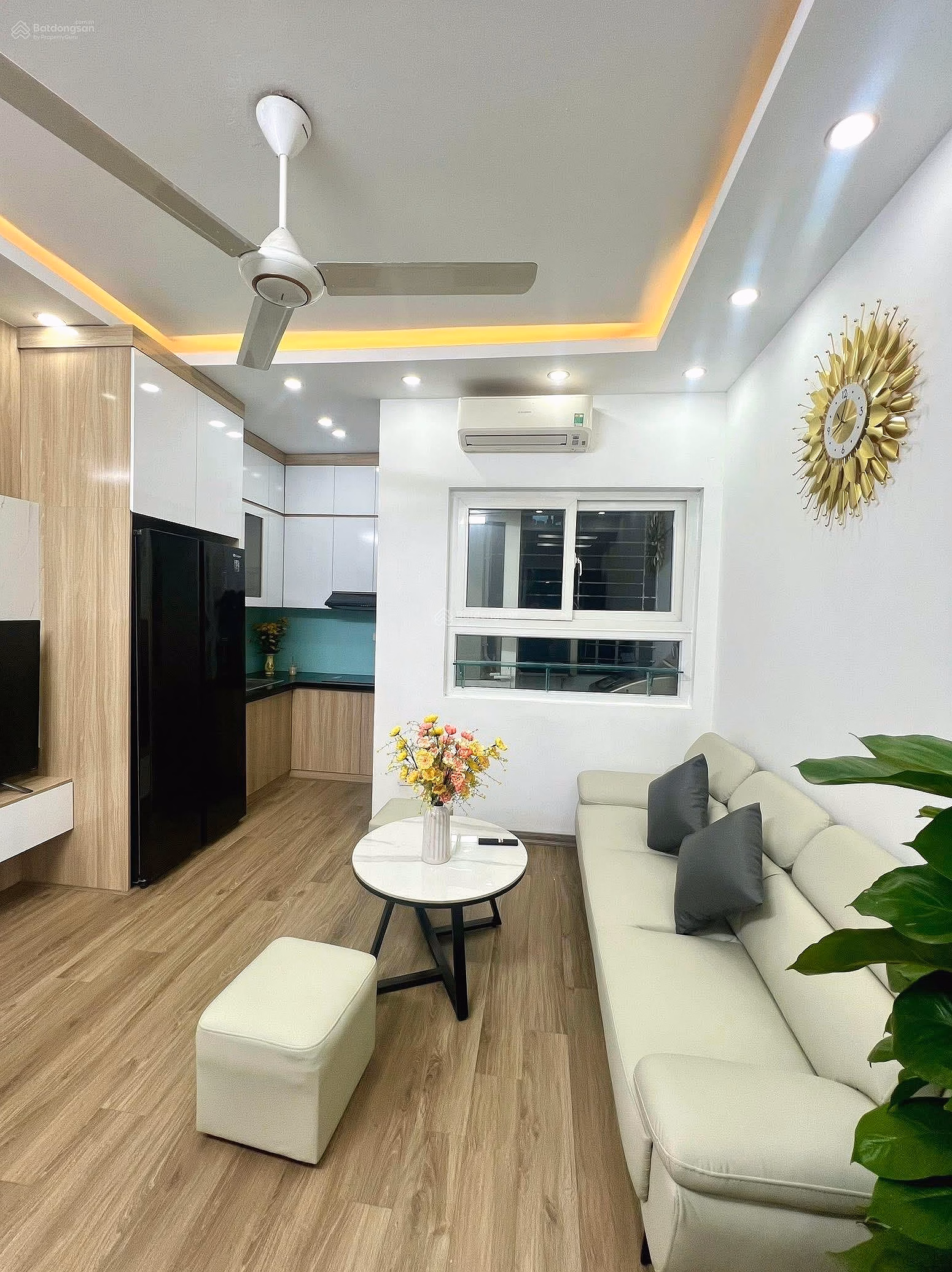 Nguyen Xien apartment for sale, Hoang Mai district - Corner lot - beautiful house - good price
