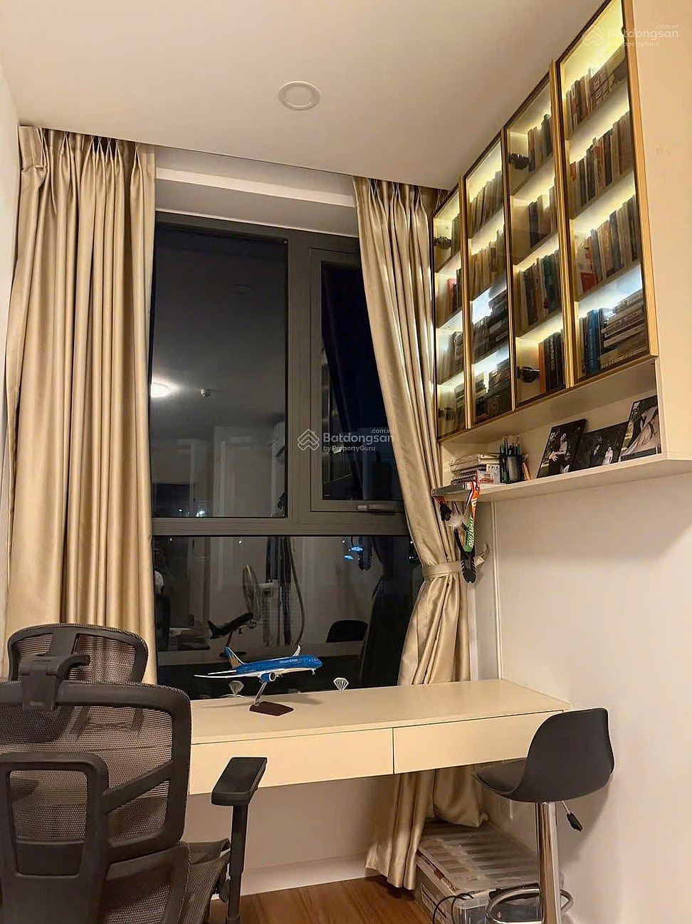 Bank-stricken owner needs to sell 1-bedroom apartment urgently - 4.85 billion still in deep negotiation