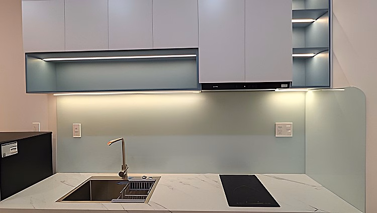Modern apartment right next to the 5-star Hilton Bach Dang hotel, direct view of the Han River, and fireworks viewing