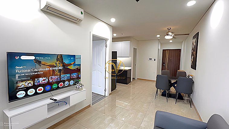 Modern apartment right next to the 5-star Hilton Bach Dang hotel, direct view of the Han River, and fireworks viewing