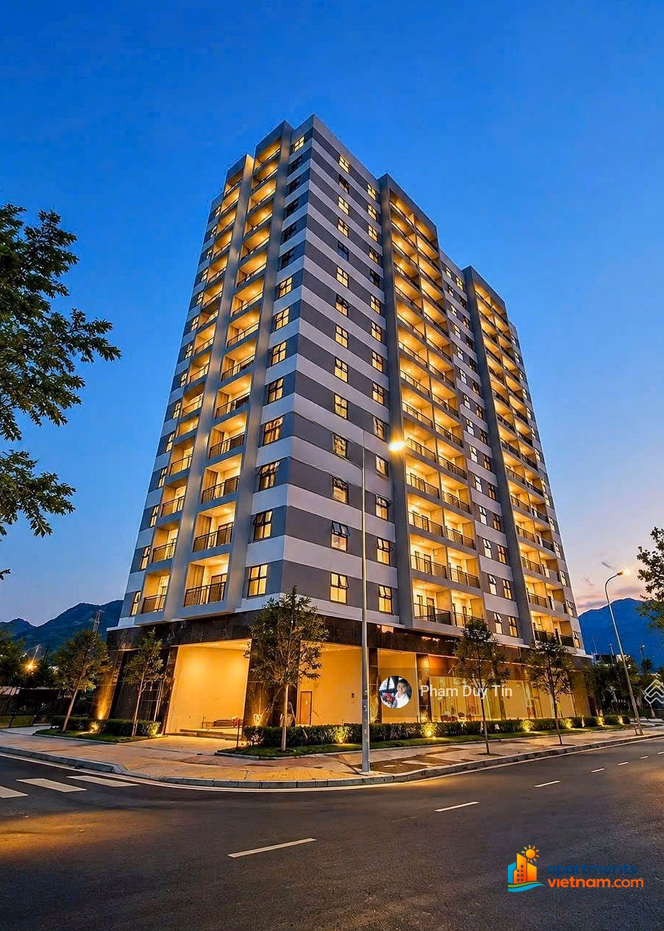 CCU apartment for sale, high floor, corner apartment, nice view. Good price for investment customers