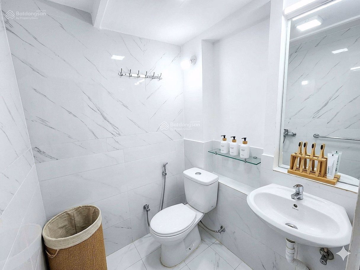TRIEU KHUC GROUP 2 BEDROOM RED BOOK FOR ONLY 2.19 BILLION
