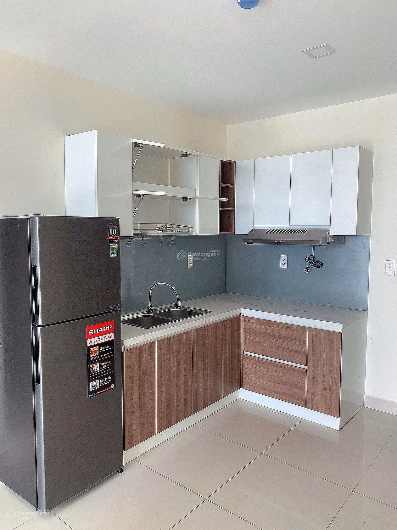 Selling Goldora Plaza CC, 4 billion, 74 m2, 3 bedrooms + 2 bathrooms, payment to receive the house