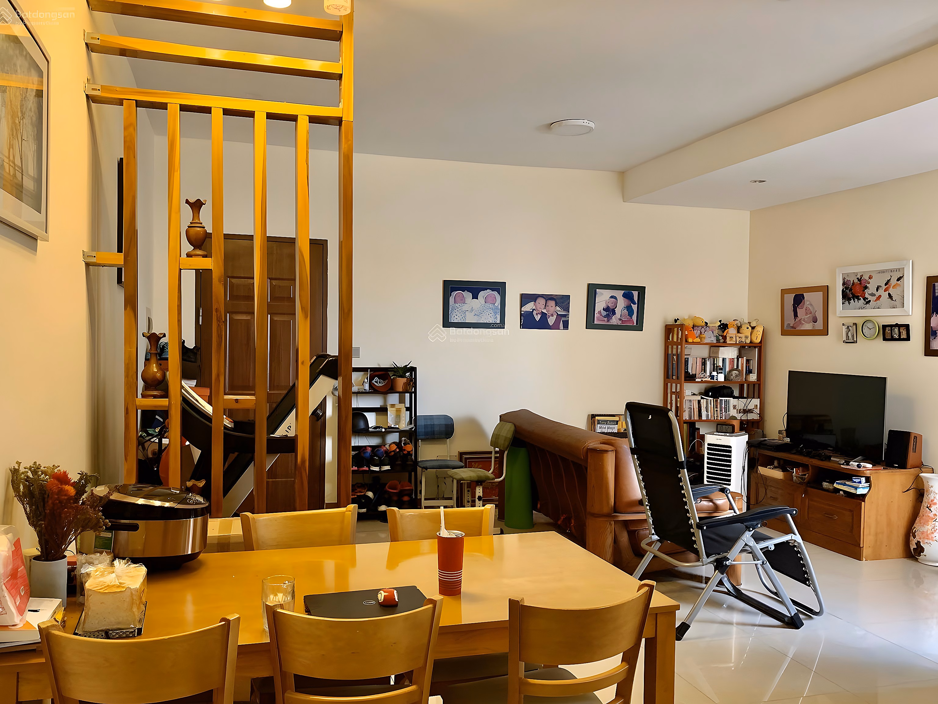 Family needs urgent capital to quickly sell Lac Long Quan apartment in District 11 with 2 bedrooms for 2.55 billion