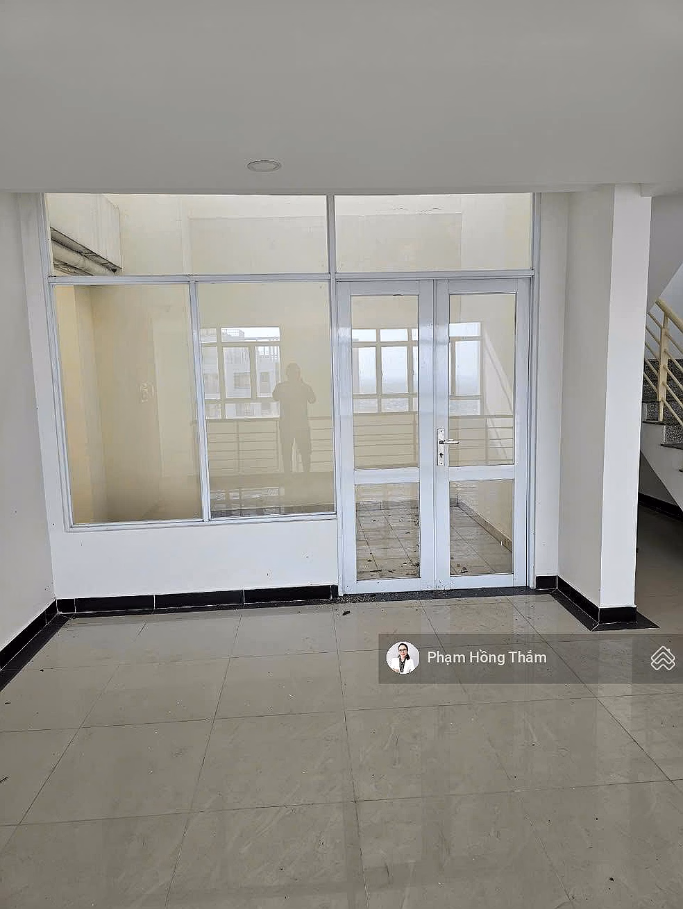 Penthouse Giai Viet apartment for sale, area 227m2, 3 bedrooms, 4 bathrooms, empty house, cool view, price 8.5 billion. Contact 0933 888 ***