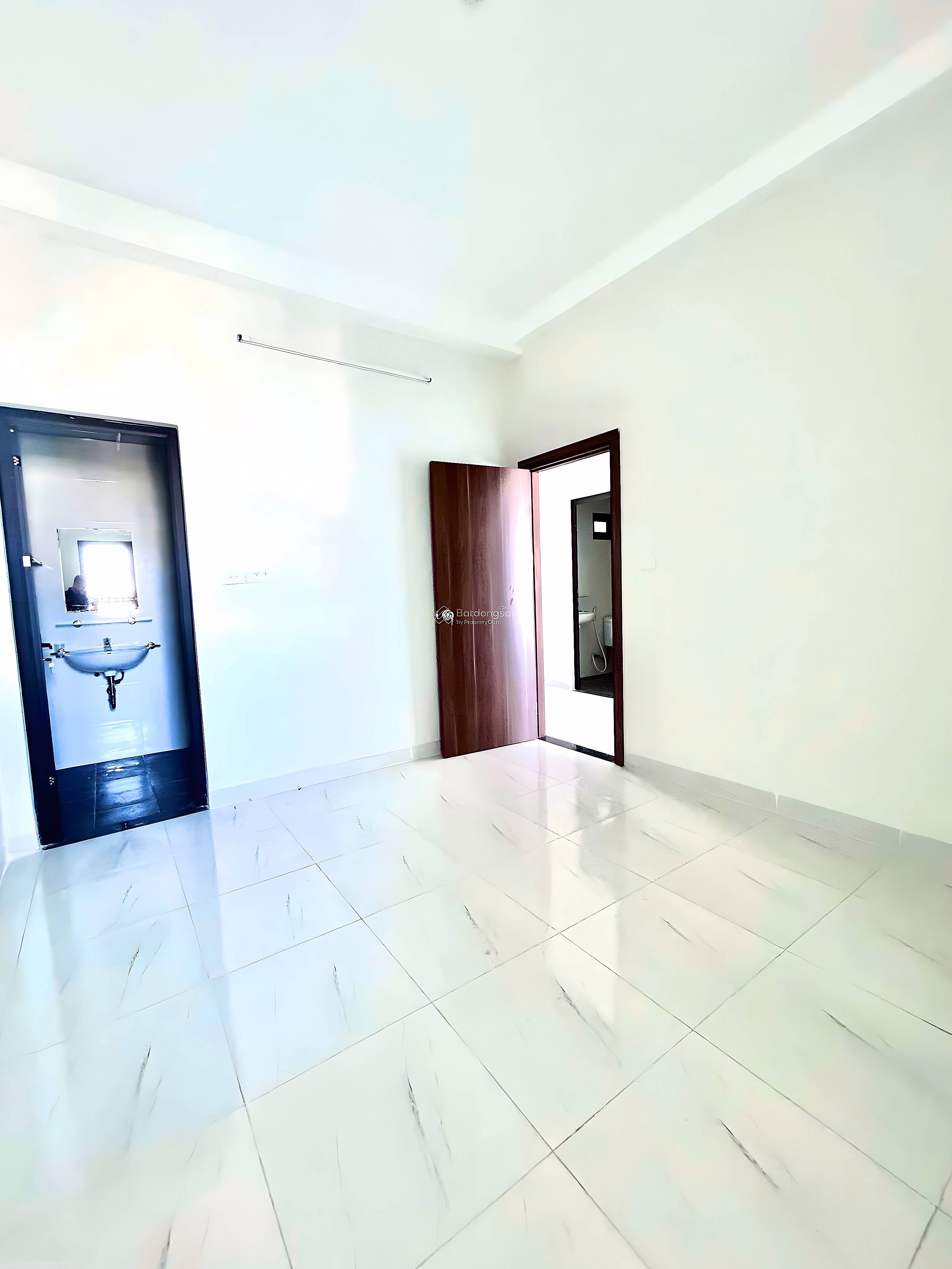 Apartment for rent with 2 bedrooms, 2 bathrooms, airy all day, city park view + sea view, price only 6.5 million