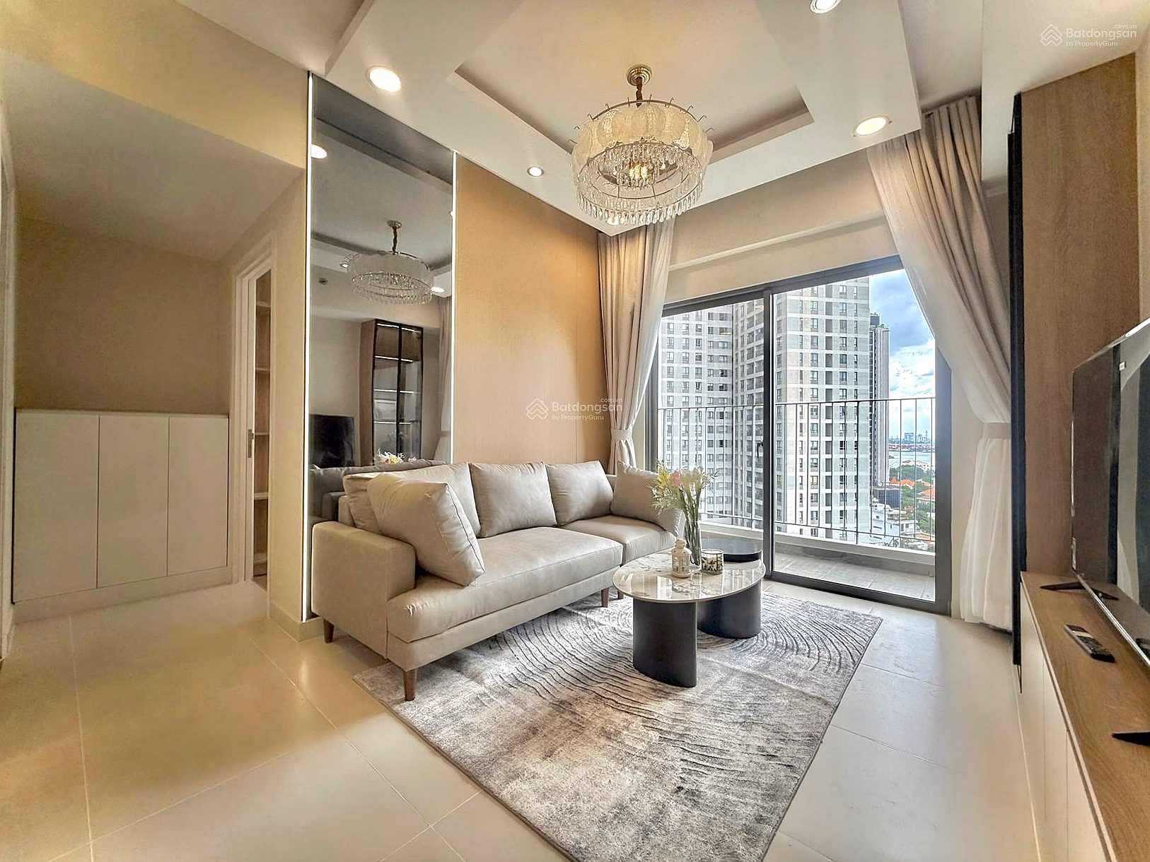 Largest apartment transfer agent Masteri Thao Dien, 2 rooms priced at 7 billion, pink book available