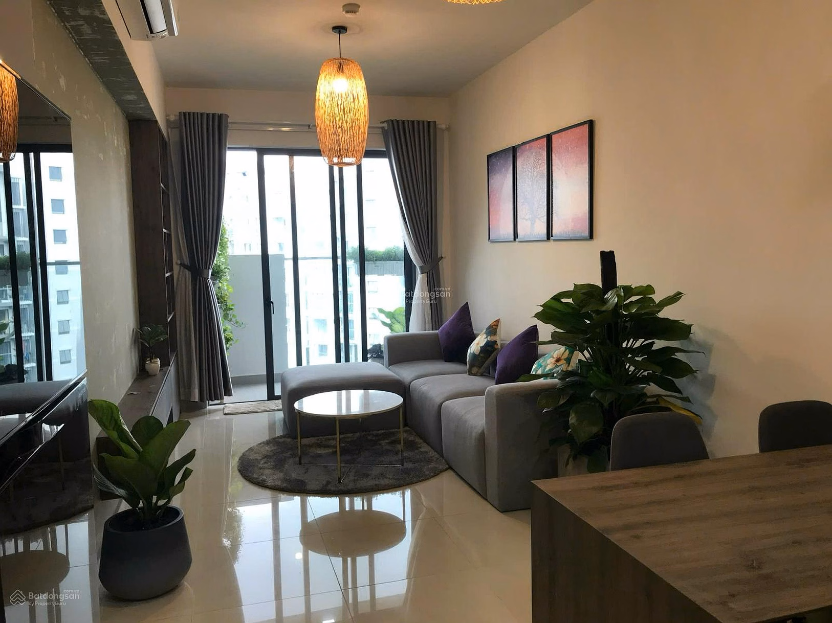 Emerald 2 bedroom apartment for sale | 5 billion 780 | full interior | View Southeast of the interior area