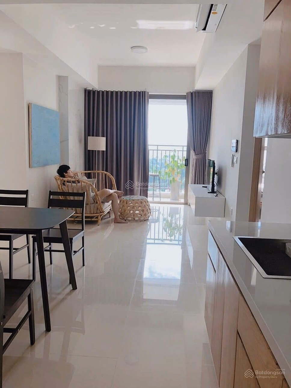 Lower price for urgent sale!!!! 2 bedroom and 2 bathroom apartment, 73m², The Botanica*** Ms. Xuan