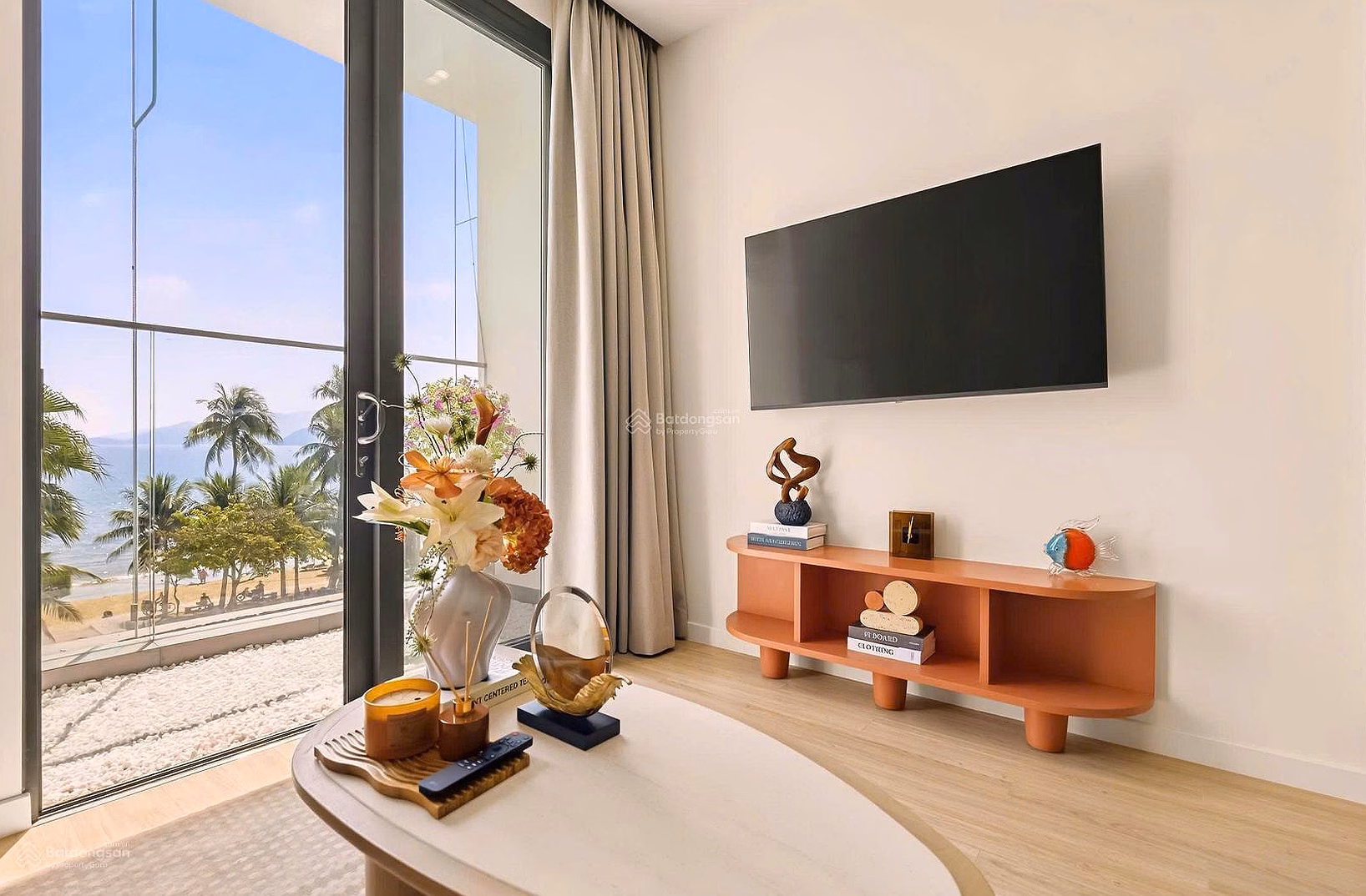Here there is a 2-bedroom apartment with standard original price and standard policy from the Investor, Price 4.3 billion, Charmora City