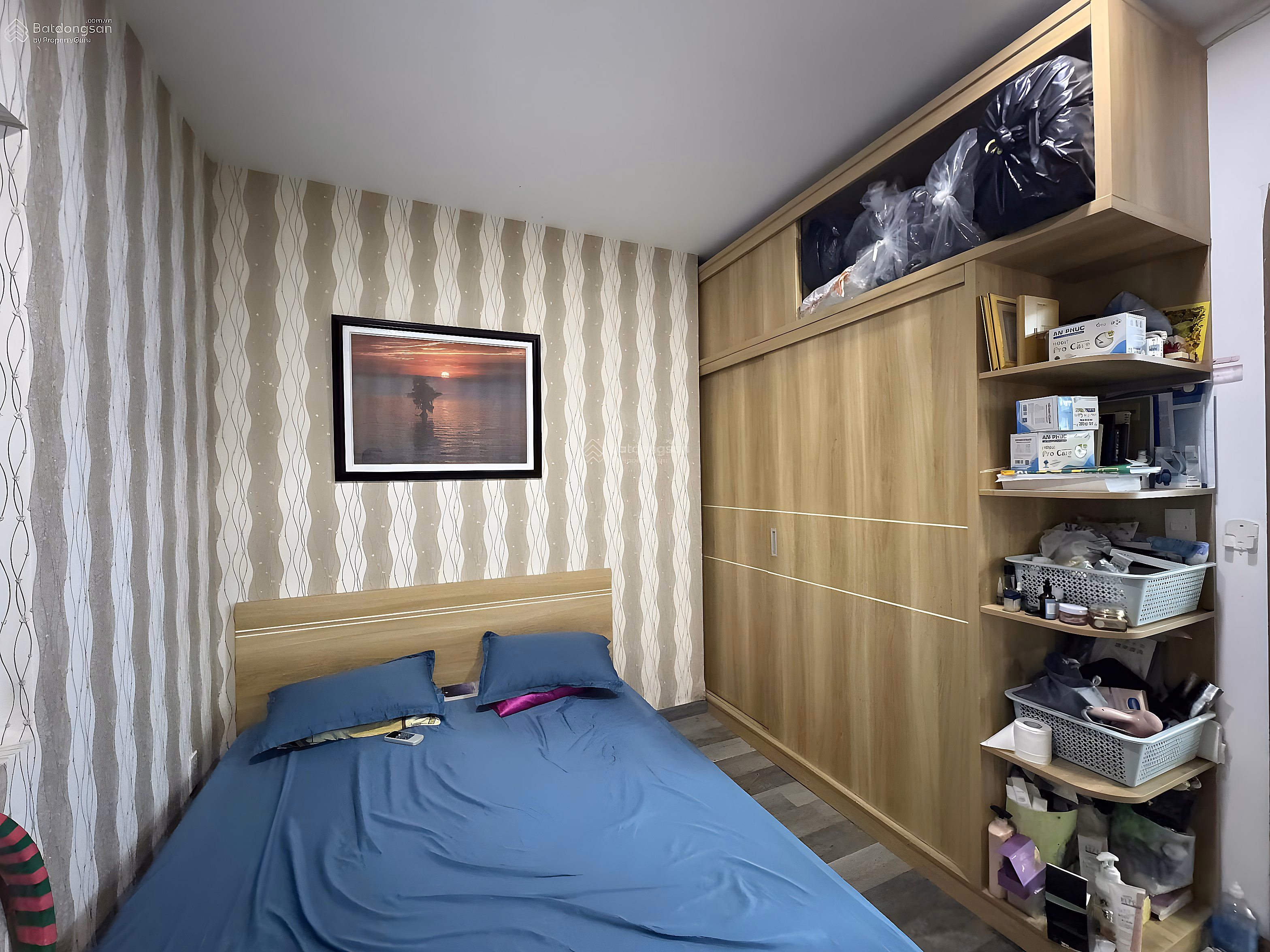 With a large apartment with a diagonal view of the sea, customers should not miss this opportunity