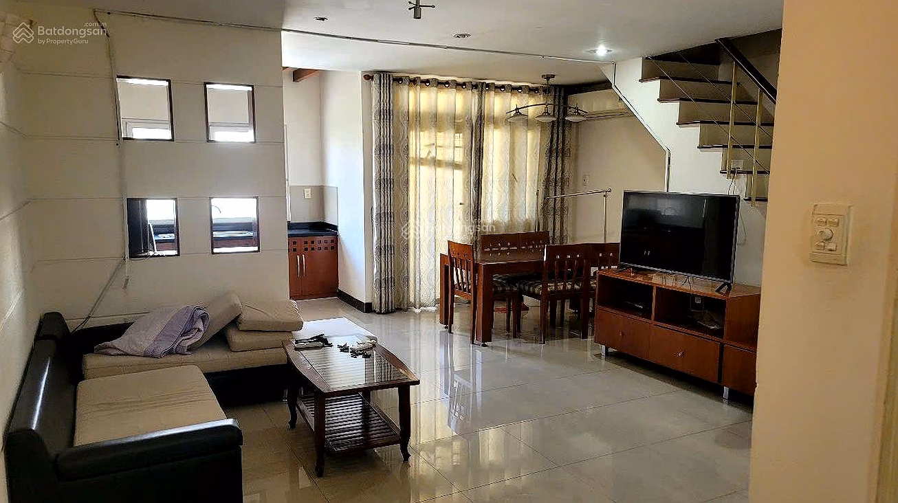 Hung Vuong 3, PMH, 90m², corner apartment, 3 bedrooms, 3 bathrooms, interior design, sold 6 billion, rent 14 million/month