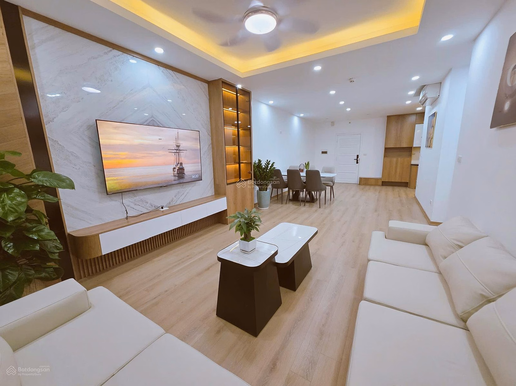 For sale corner apartment 65m², 2nd floor, 2 bedrooms, open view, beautiful floor, Tay Mo functional urban area, Hanoi