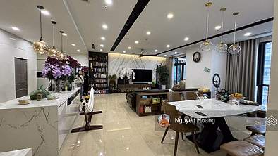 The owner needs money urgently to sell CH 3N, area 136m2 Royal City, price 16 billion with discount***