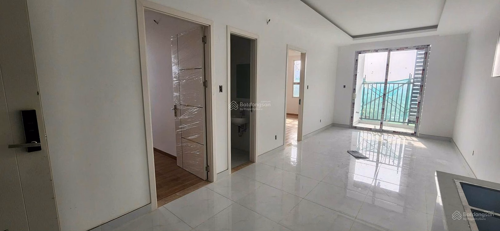 Corner apartment with 2 views, 2 bedrooms, 2 bathrooms, Prosper Pho Dong, delivered in September 2026