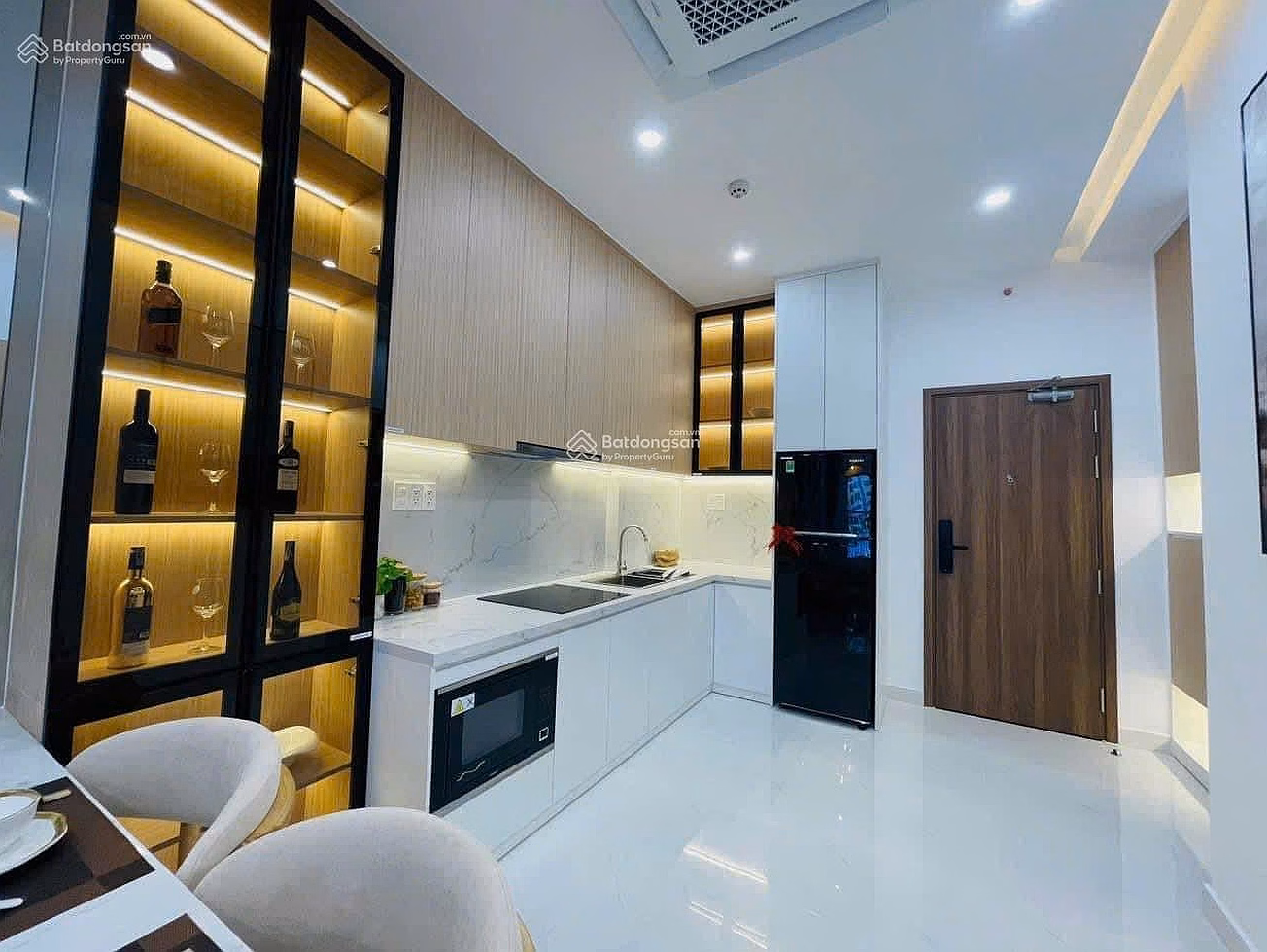 Apartment for sale at Investco Babylon, great price 4.35 billion, 77m2, 2 bedrooms, 2 bathrooms, Tan Phu, beautiful apartment