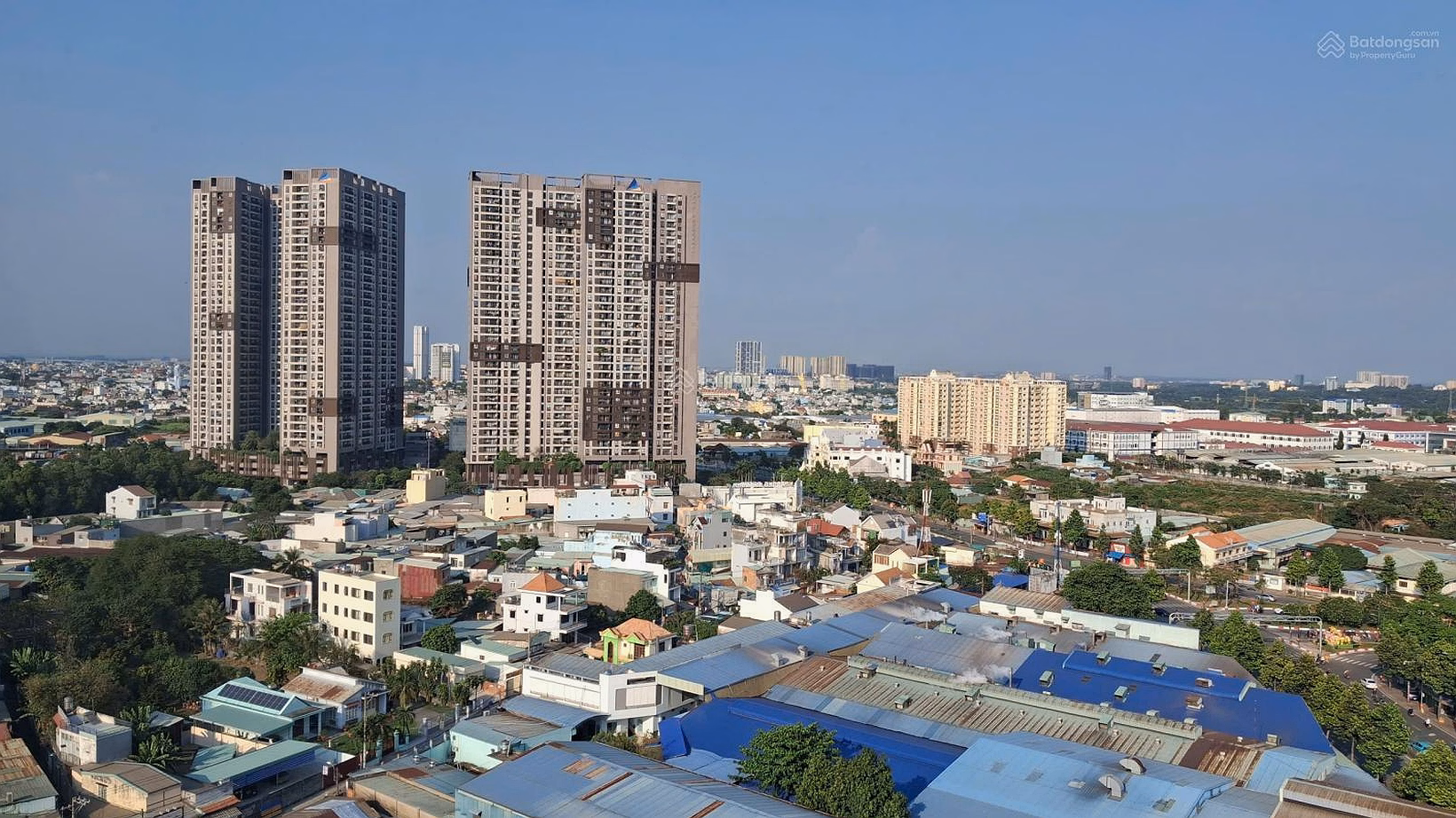 The owner selling the apartment already has a Pink Book; 2 bedrooms + 2 bathrooms; 58m2