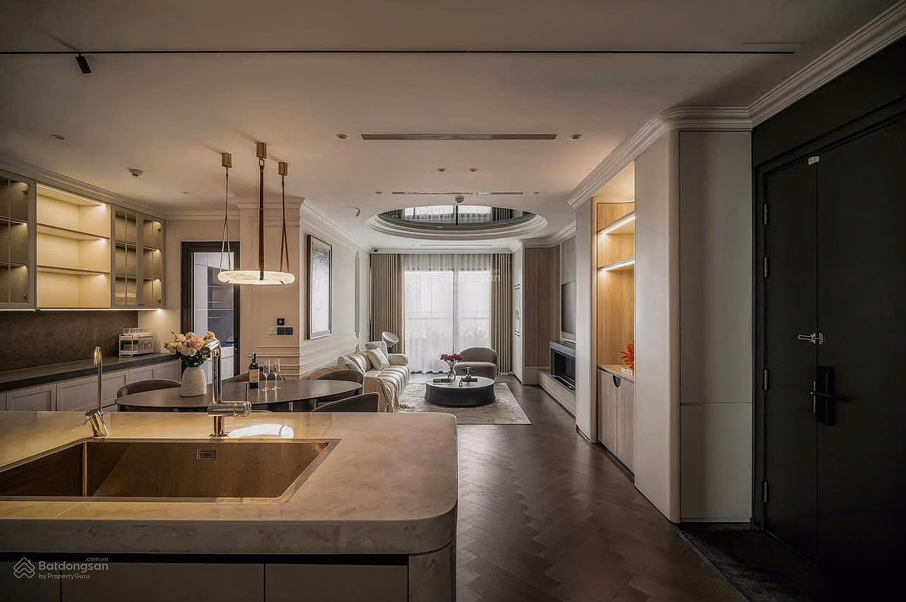 Selling CC Res 11, Lac Long Quan, District 11, 5 billion, 72m2, 2 bedrooms + 2 bathrooms, rare goods (pink book)*** Show