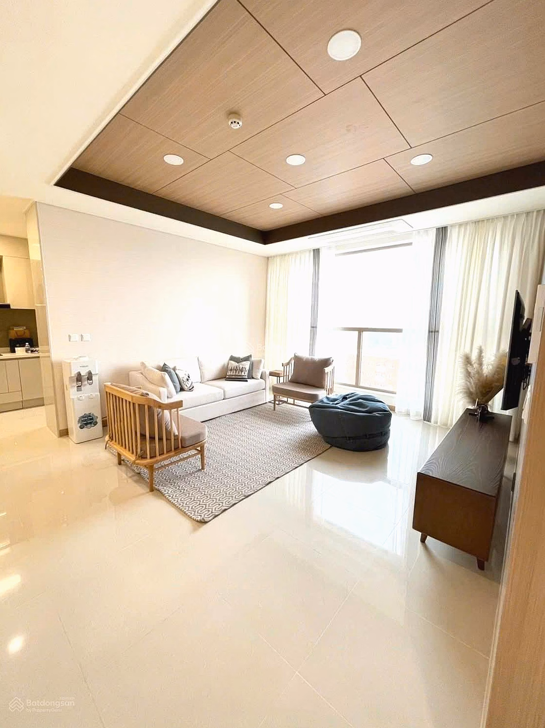 Sunrise Tower apartment for sale - Dong Da 132m² - 3 bedrooms - 2 bedrooms 15.6 billion Corner apartment, full NT