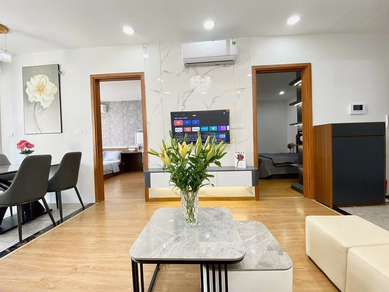 Quick sale of Hateco Apollo Xuan Phuong apartment, 2 bedrooms, 59m2, fully furnished, price only 4.2 billion, long-term red book