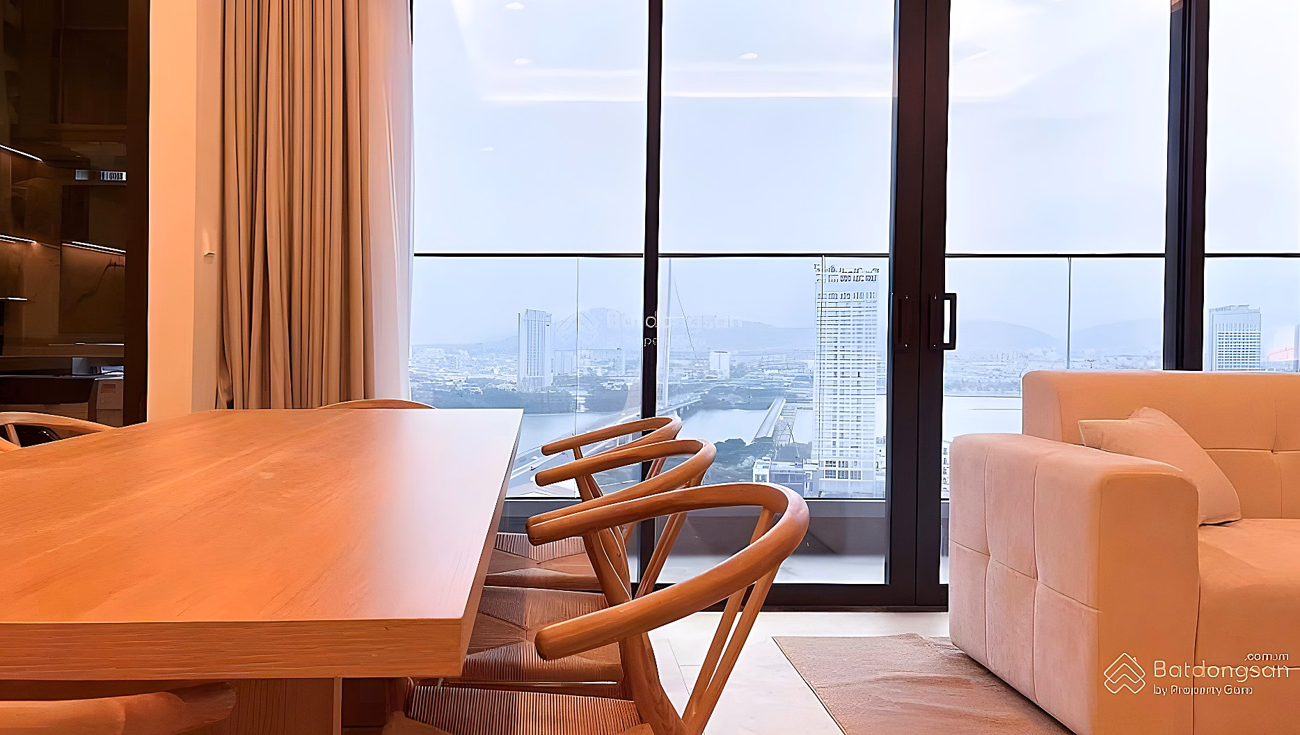 PANOMA 1 LUXURY APARTMENT FOR RENT (SUN COSMO) 3 BRs HAN RIVER VIEW