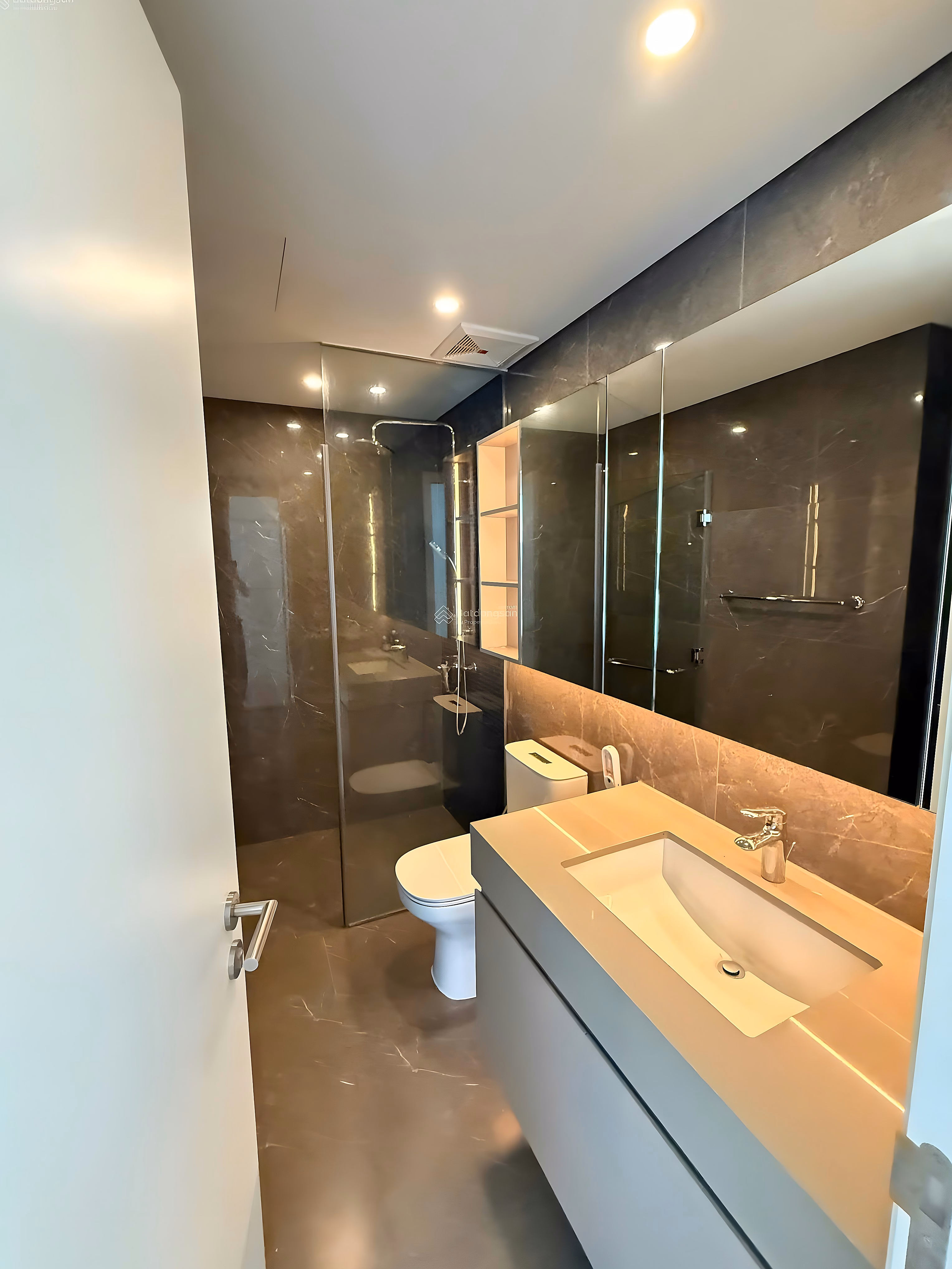 LUXURY THE FILMORE APARTMENT FOR RENT 2 BEDROOM VIEW TRAN THI LY BRIDGE