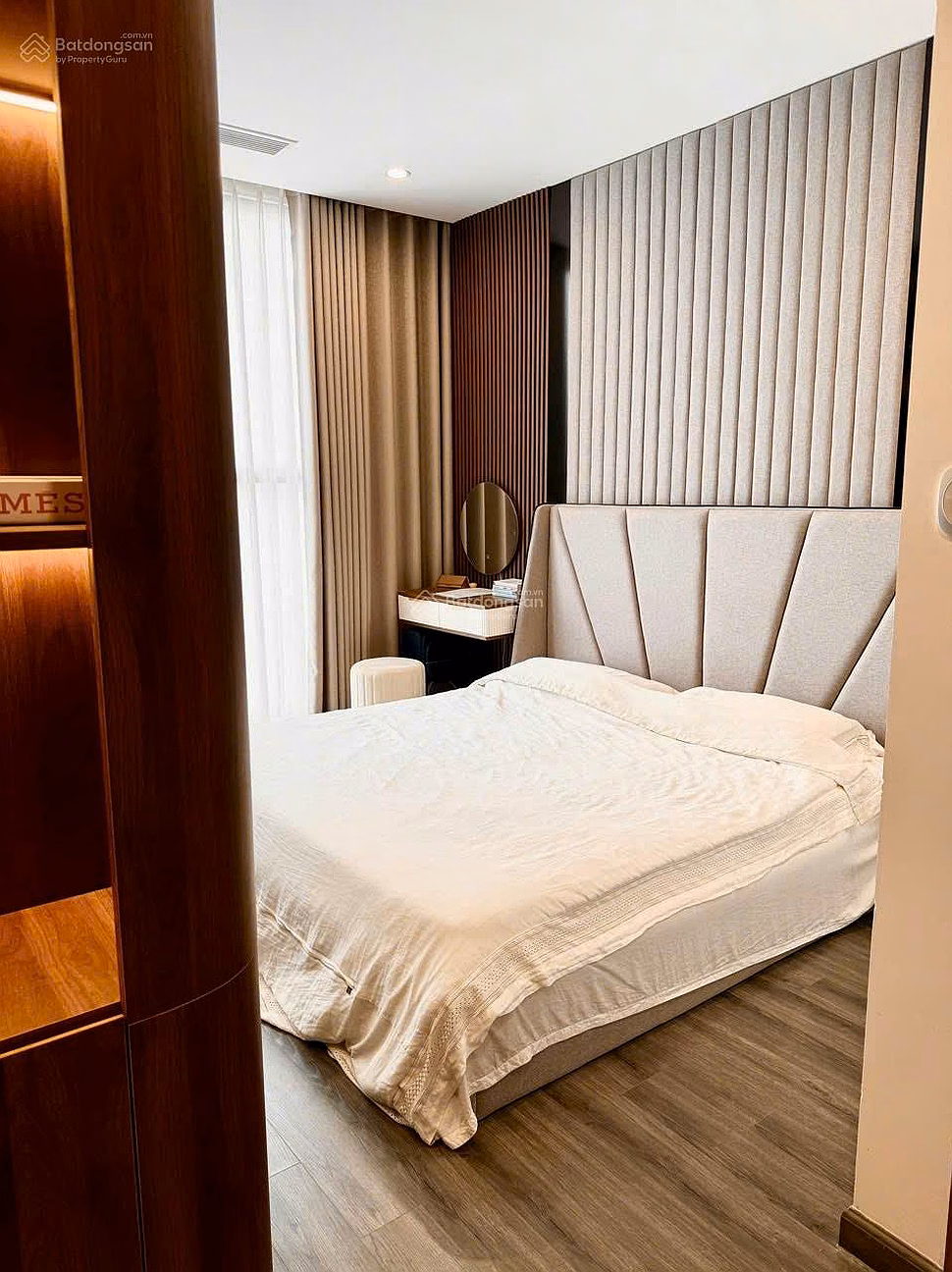 Nice apartment good price! Urgent sale by owner 2N - 67.4m² - R1.05 with safe book ready, price only 5.25 billion fully furnished