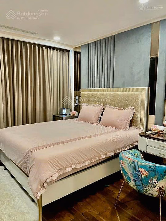 Phuc Yen apartment for sale, area 65m2, 2 bedrooms, 2 bathrooms, bright and airy house. Selling price 3.3 billion*** Tung