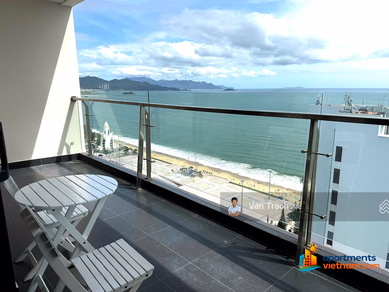 Maple Ton Dan Loc Tho Nha Trang apartment, sea view like video, full interior with cash flow