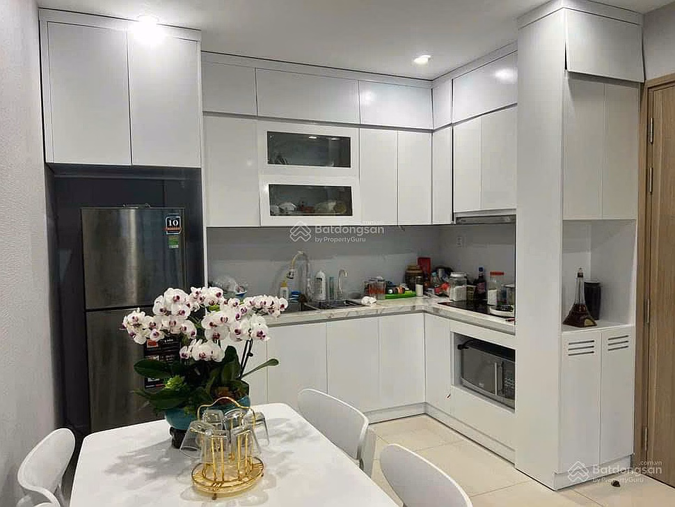 Homeowner needs to sell 3N apartment at good price, middle floor, direction TB-TN, fully furnished, only 4.65 billion in Vinhomes Ocean Park