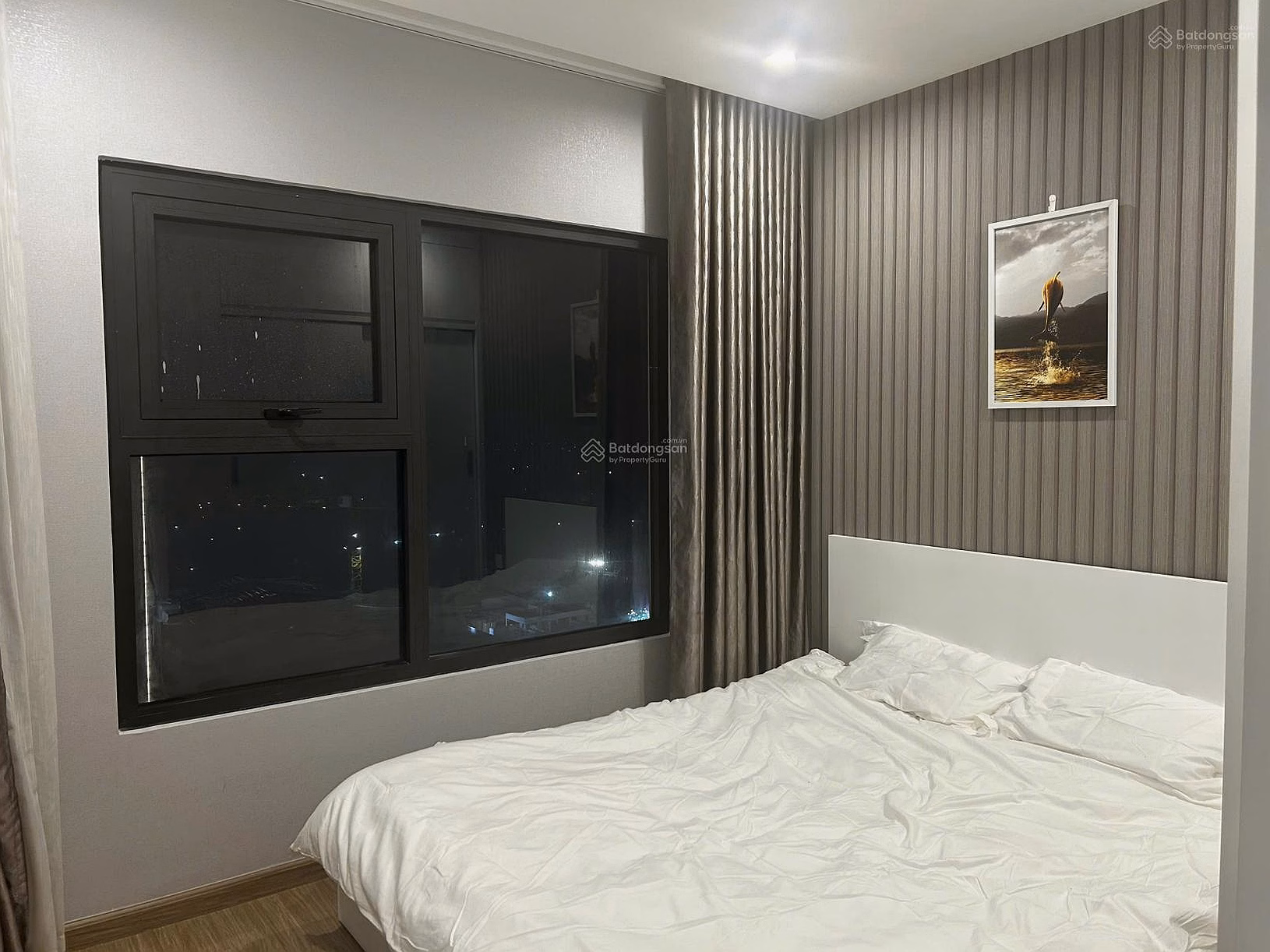 Homeowner needs to sell 3N apartment at good price, middle floor, direction TB-TN, fully furnished, only 4.65 billion in Vinhomes Ocean Park