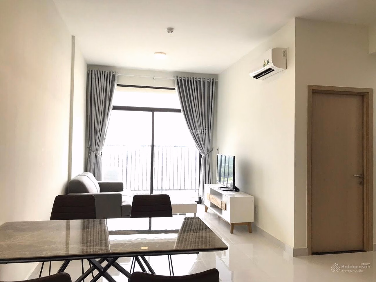 Willing to sell Jamila Khang Dien 76m², book ready to close quickly 5.2 billion