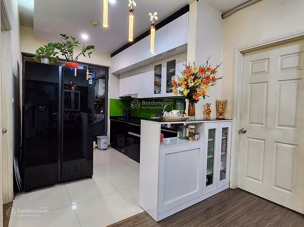 Apartment for sale with 3 bedrooms, 2 bathrooms, 98m2 at The Pride, To Huu, Ha Dong, good price 6.15 billion