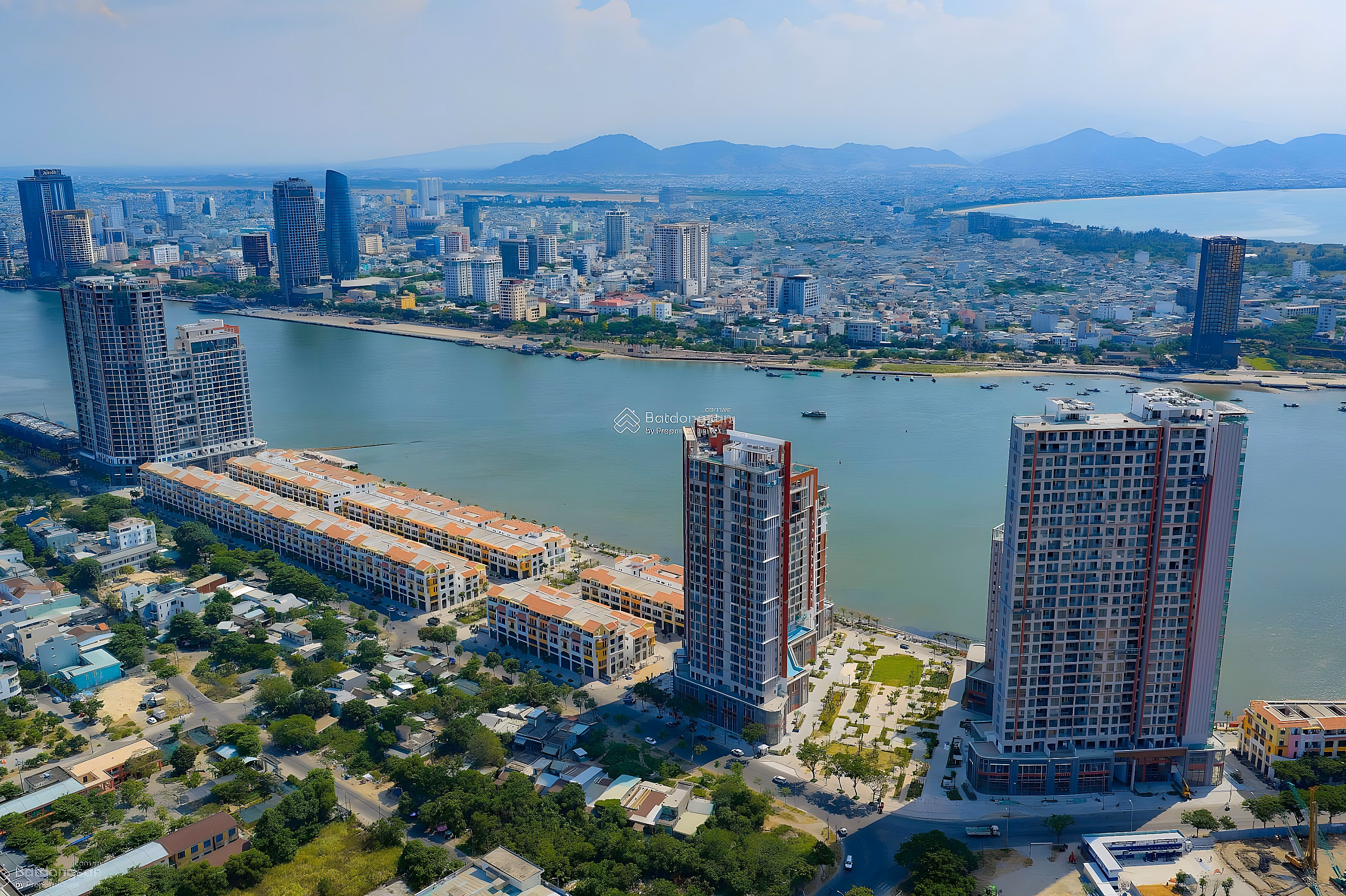 Studio with Han River view priced from only 1.9 billion at Sun Symphony 5 Residence