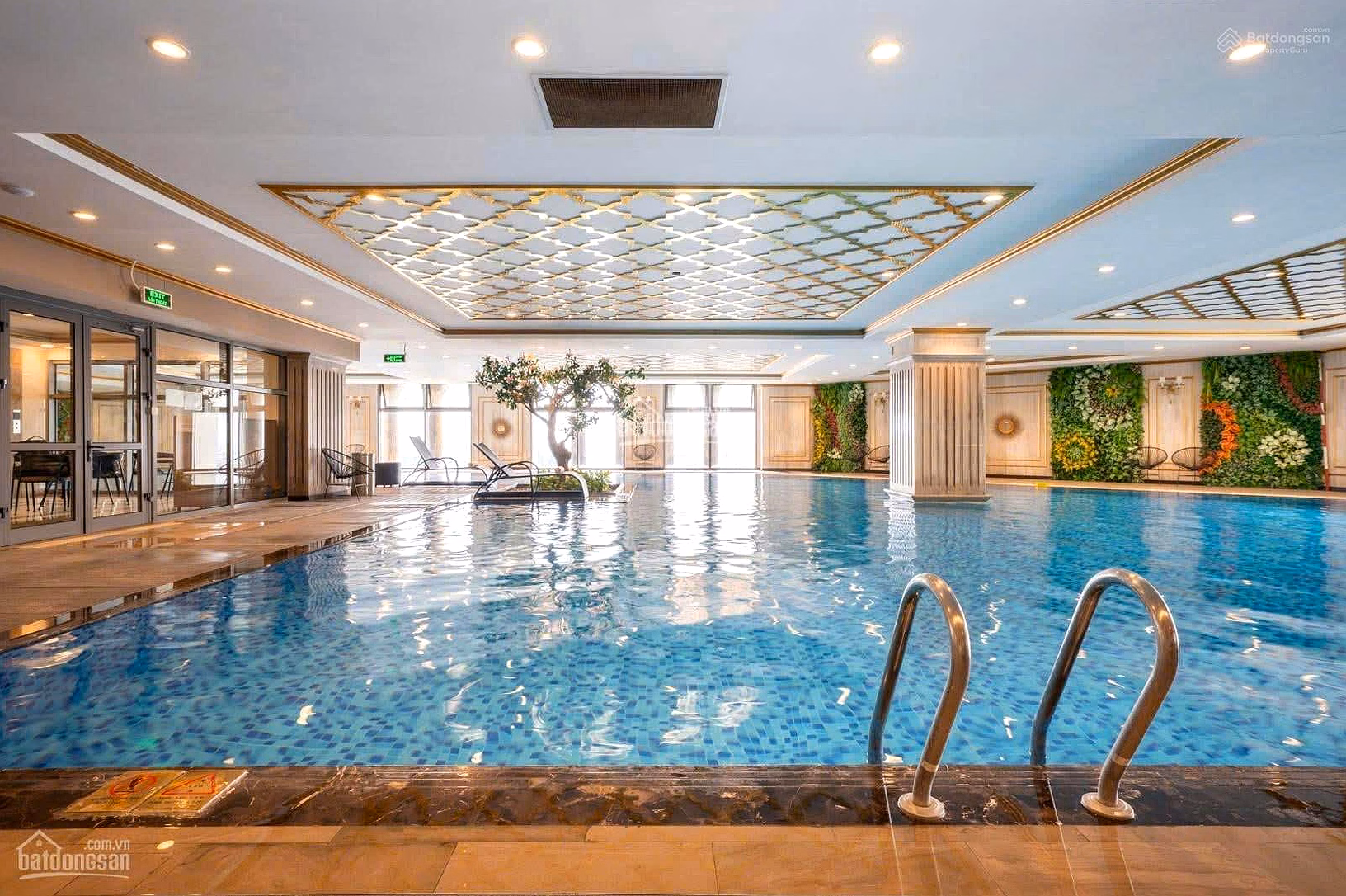 Selling luxury apartment D'. Le Roi Soleil 59 Xuan Dieu, Tay Ho, Hanoi