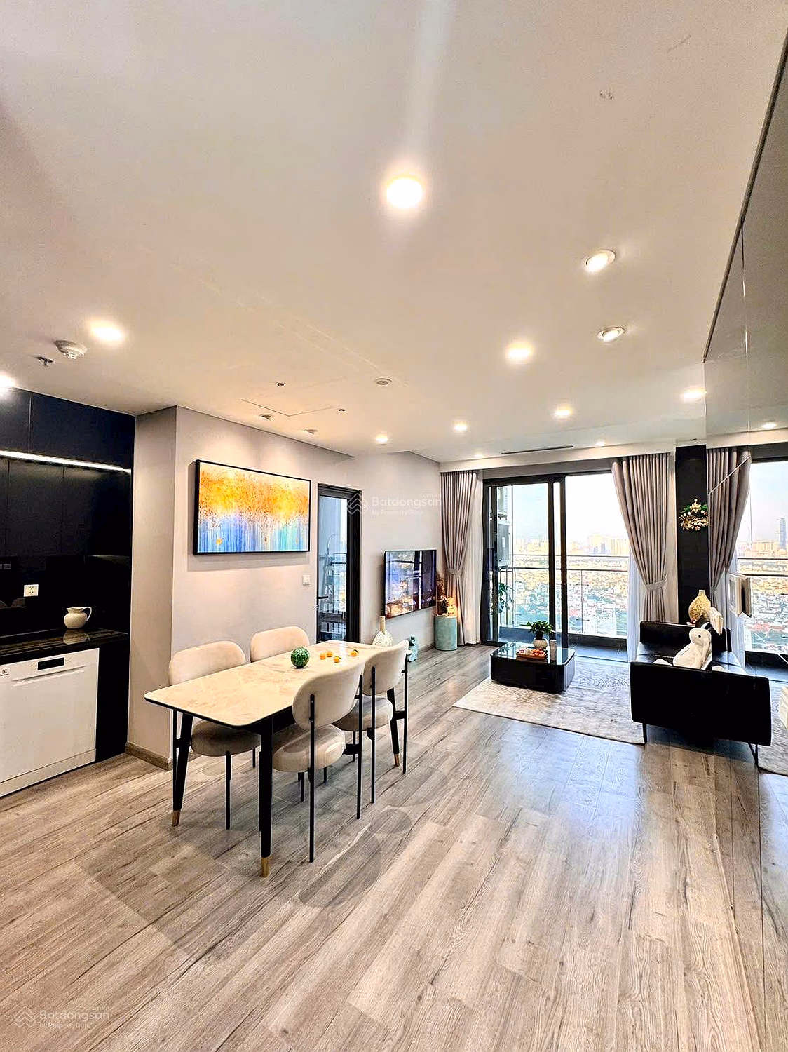 I sell a 3-bedroom corner apartment with Lake View for 7.1 billion including 81m2 of Building B Masteri VHSMC