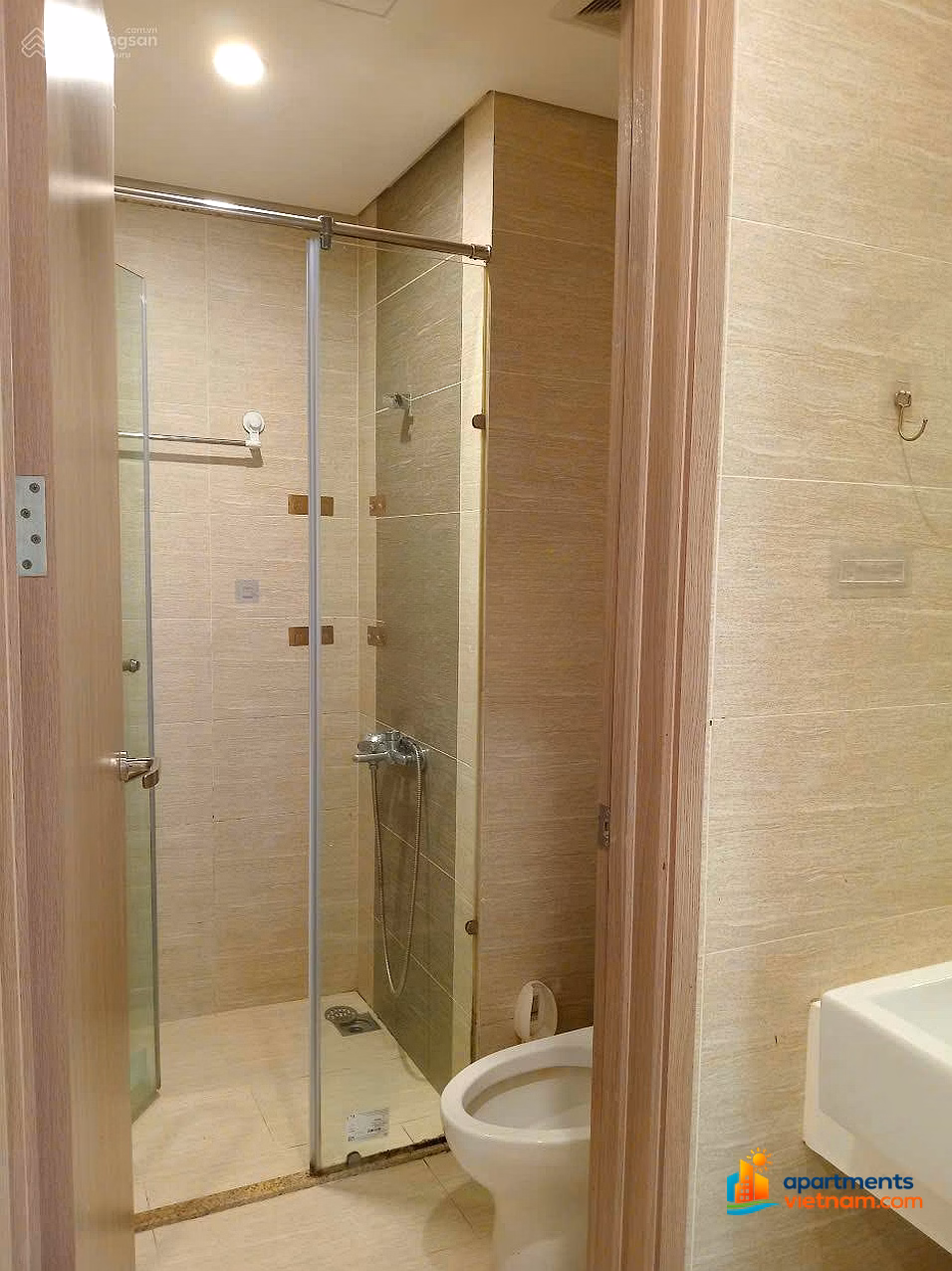 Vinhomes Smart City 2 bedrooms fully furnished, building S105, 54m², only 9 million/month