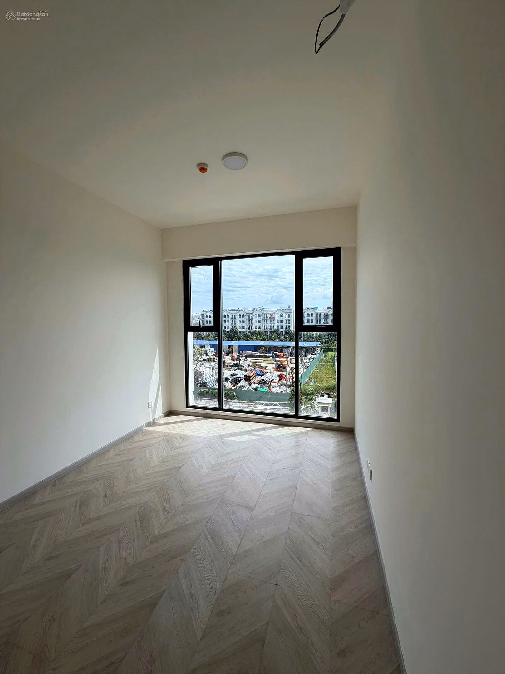 SUPER CHEAP Lumiere Boulevard 2-BR APARTMENT WITH FIREWORKS VIEW & MANHATTAN TOWNHOUSE