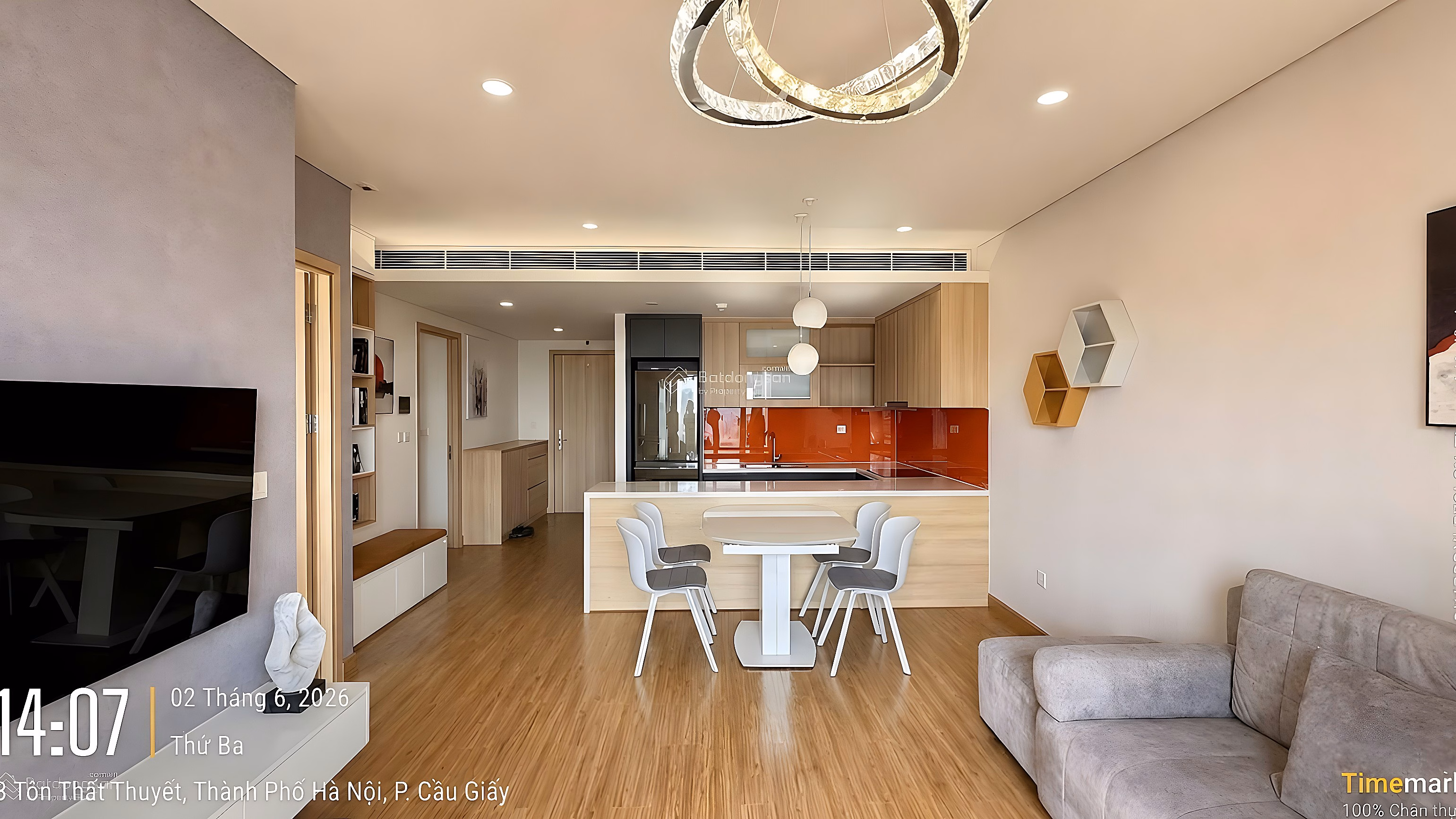 Urgent! Selling 2-bedroom apartment 72m2 Sky Park Residence for only 9.8 billion