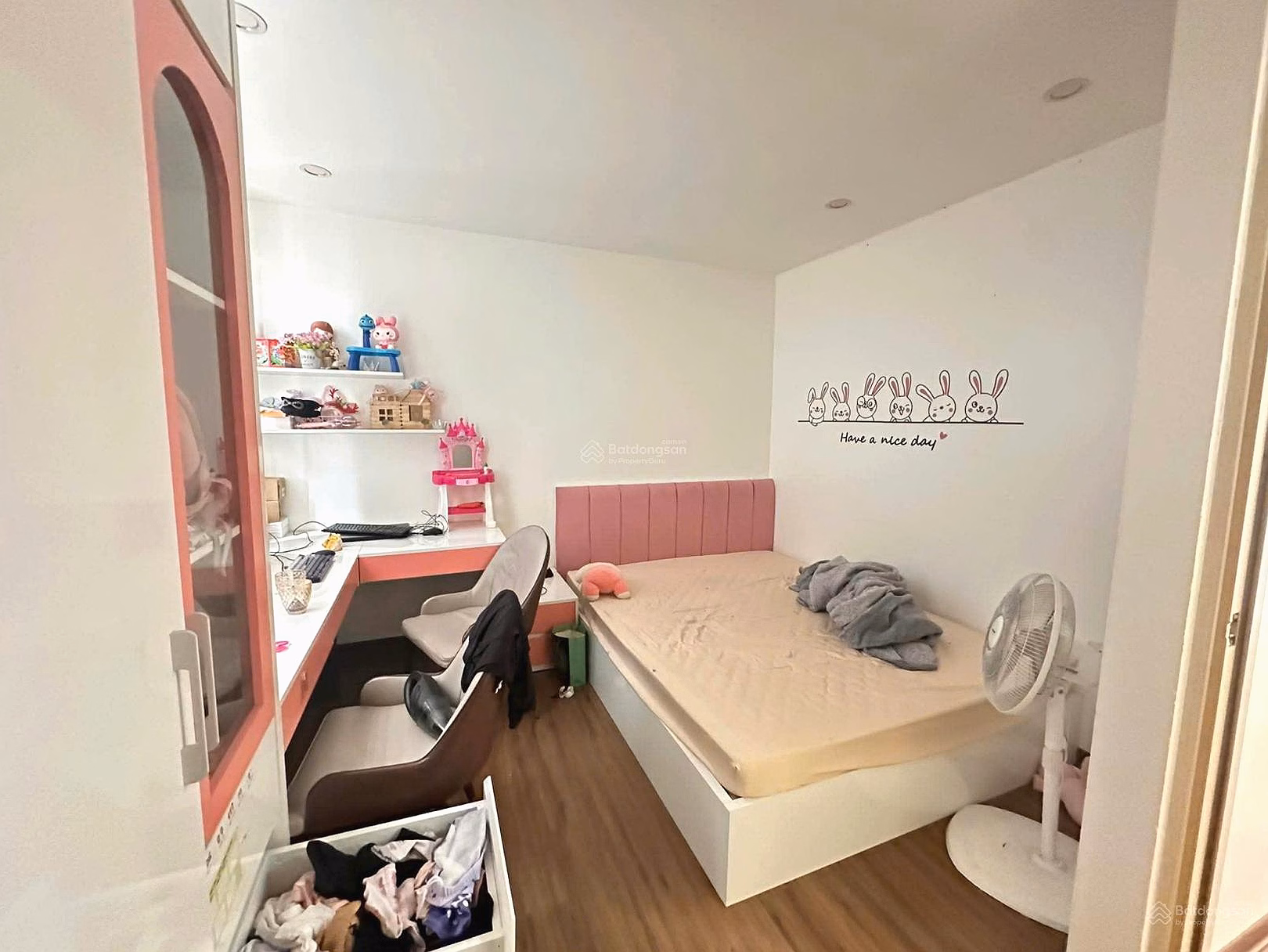 Tan Tay Do-XPhomes star apartment for sale 86m 3N2VS fully furnished price 4.x billion***
