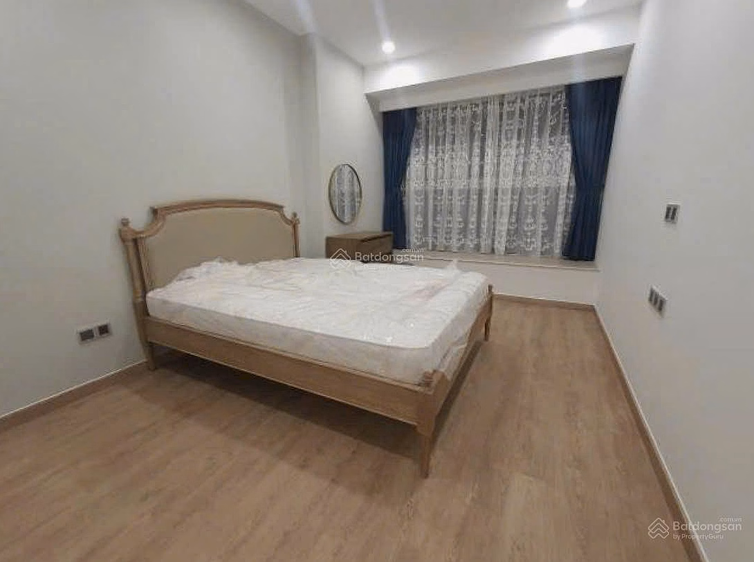 URGENT. The owner wants to urgently sell the 3-bedroom apartment The Signature m7 with river view, price 14.2 billion
