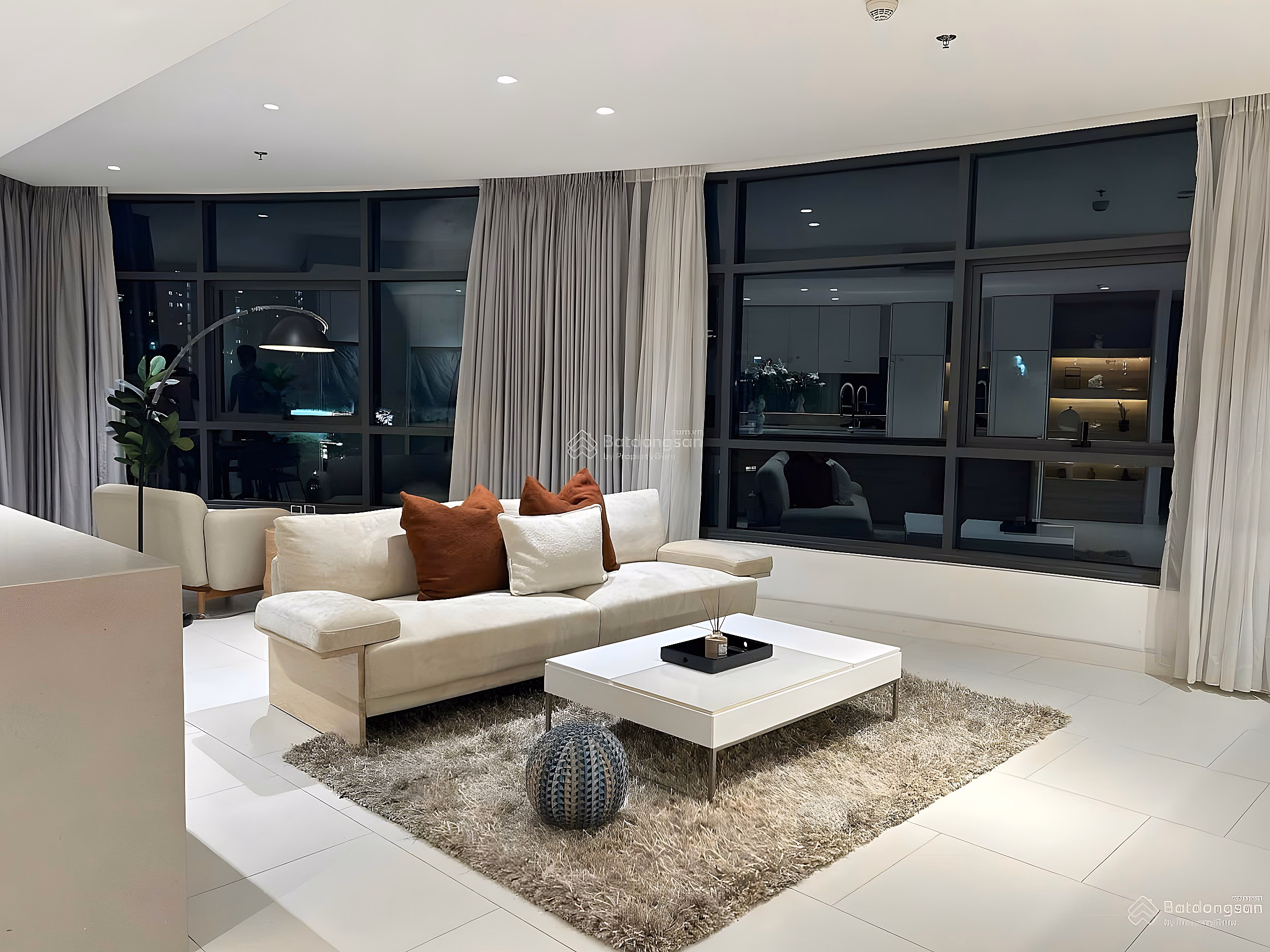 Exclusive management of Masteri An Phu shopping cart 1BR 2BR 3BR PEN, Duplex FULL furniture at extremely good prices
