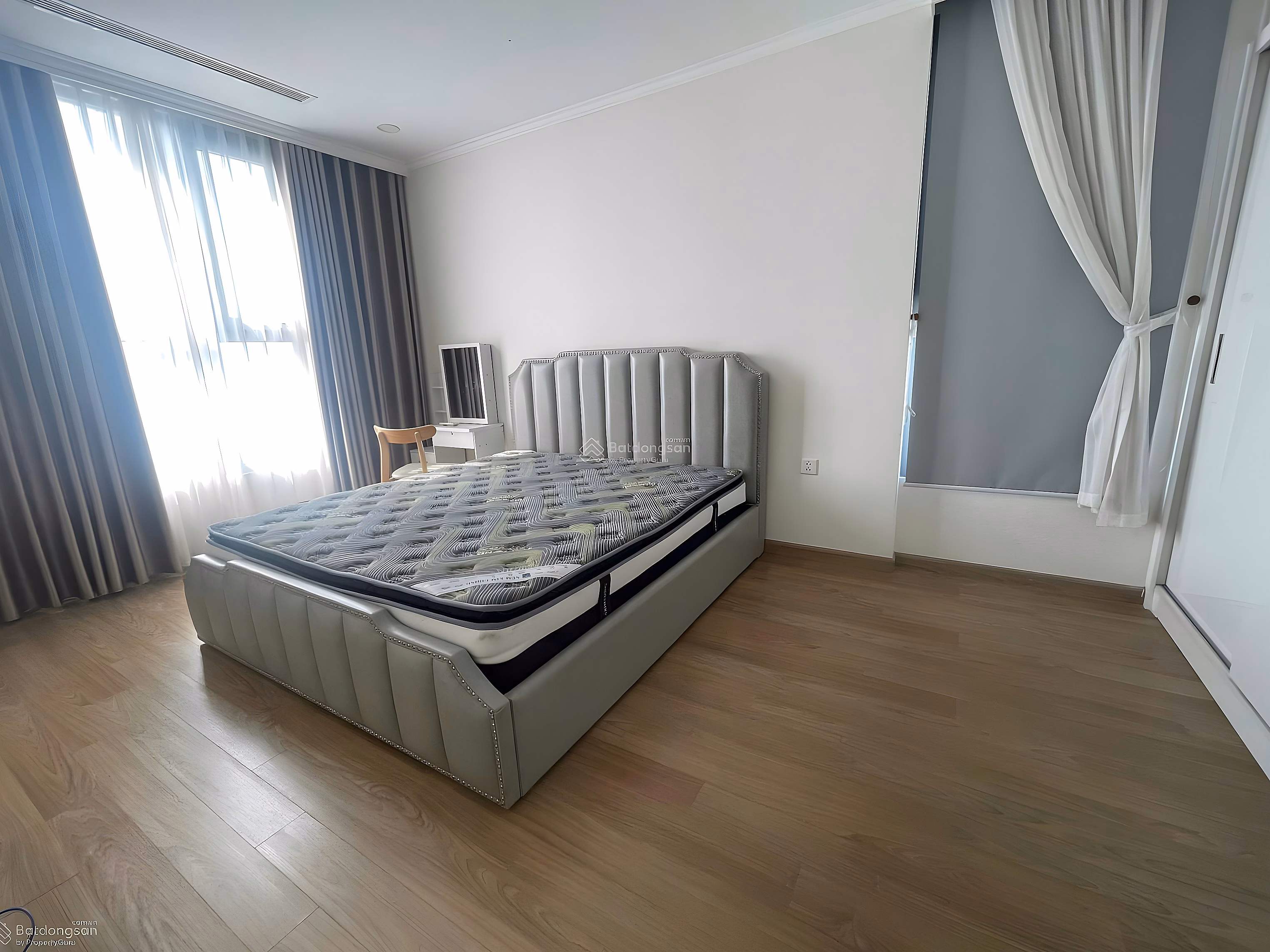 9.6 billion (including fees) - 3 bedrooms Vinhomes Gardenia - Southeast for urgent sale