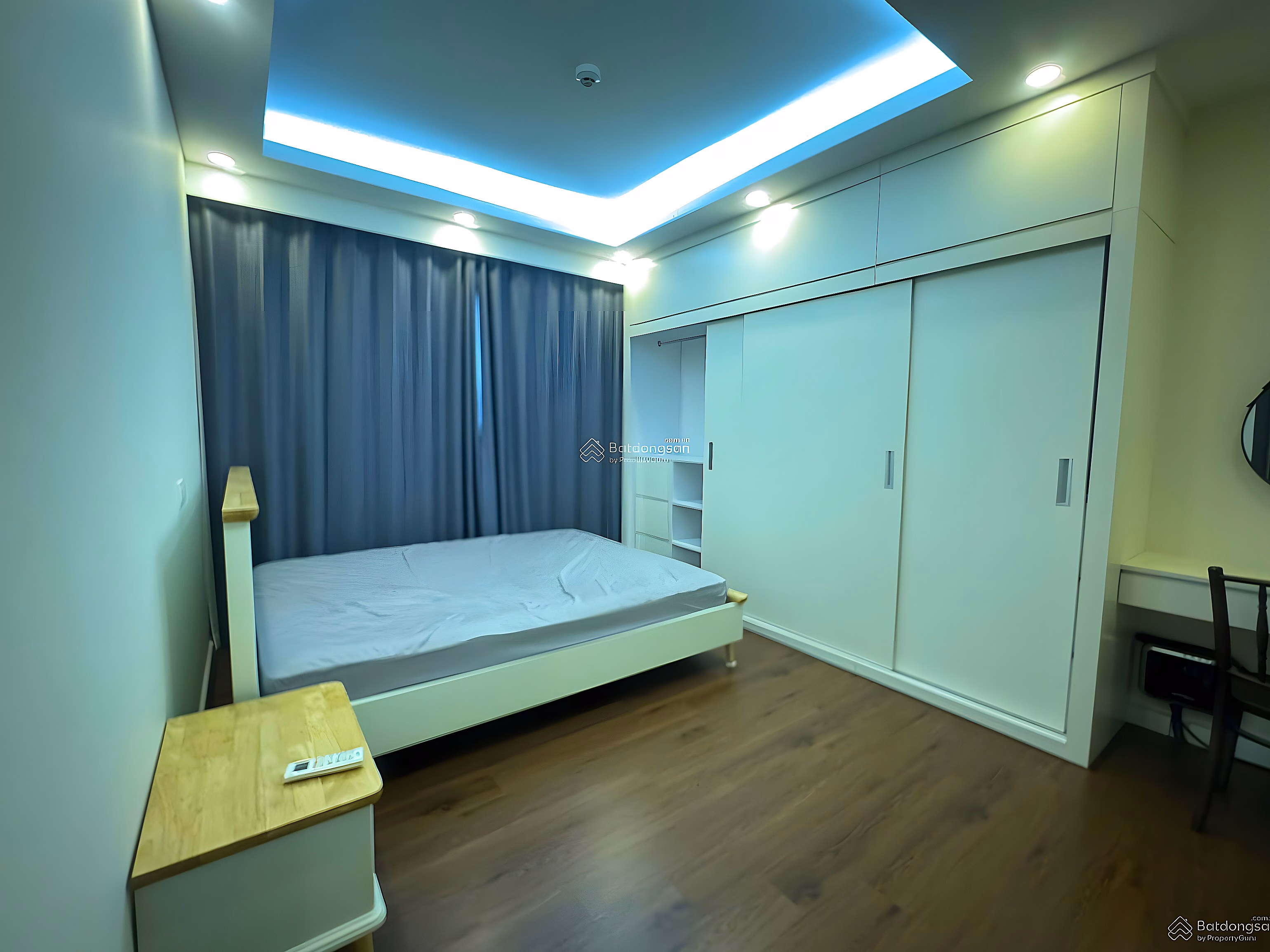 Urgent sale of 3 bedroom corner apartment with full furniture in C1 D'Capitale building for only 10.5 billion including fees