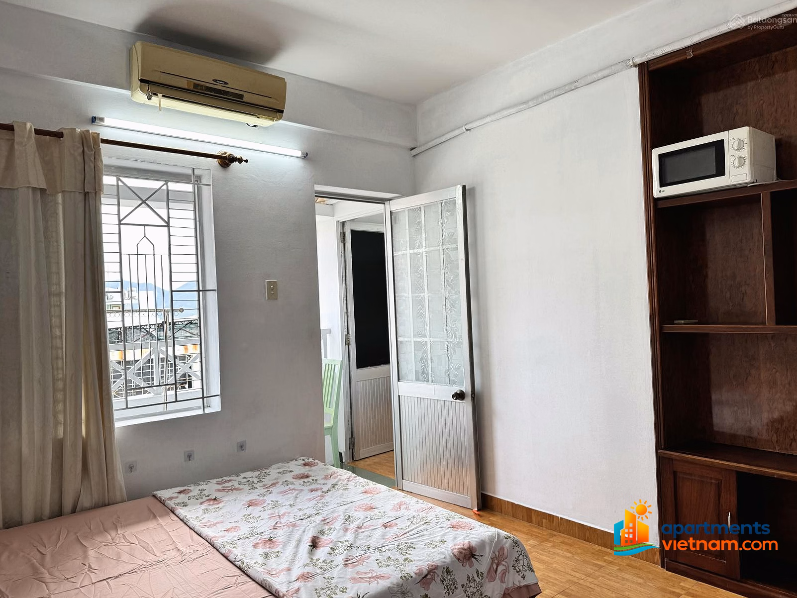 Apartment for sale on Nguyen Thien Thuat - Nha Trang Ward - Only 300m from the sea