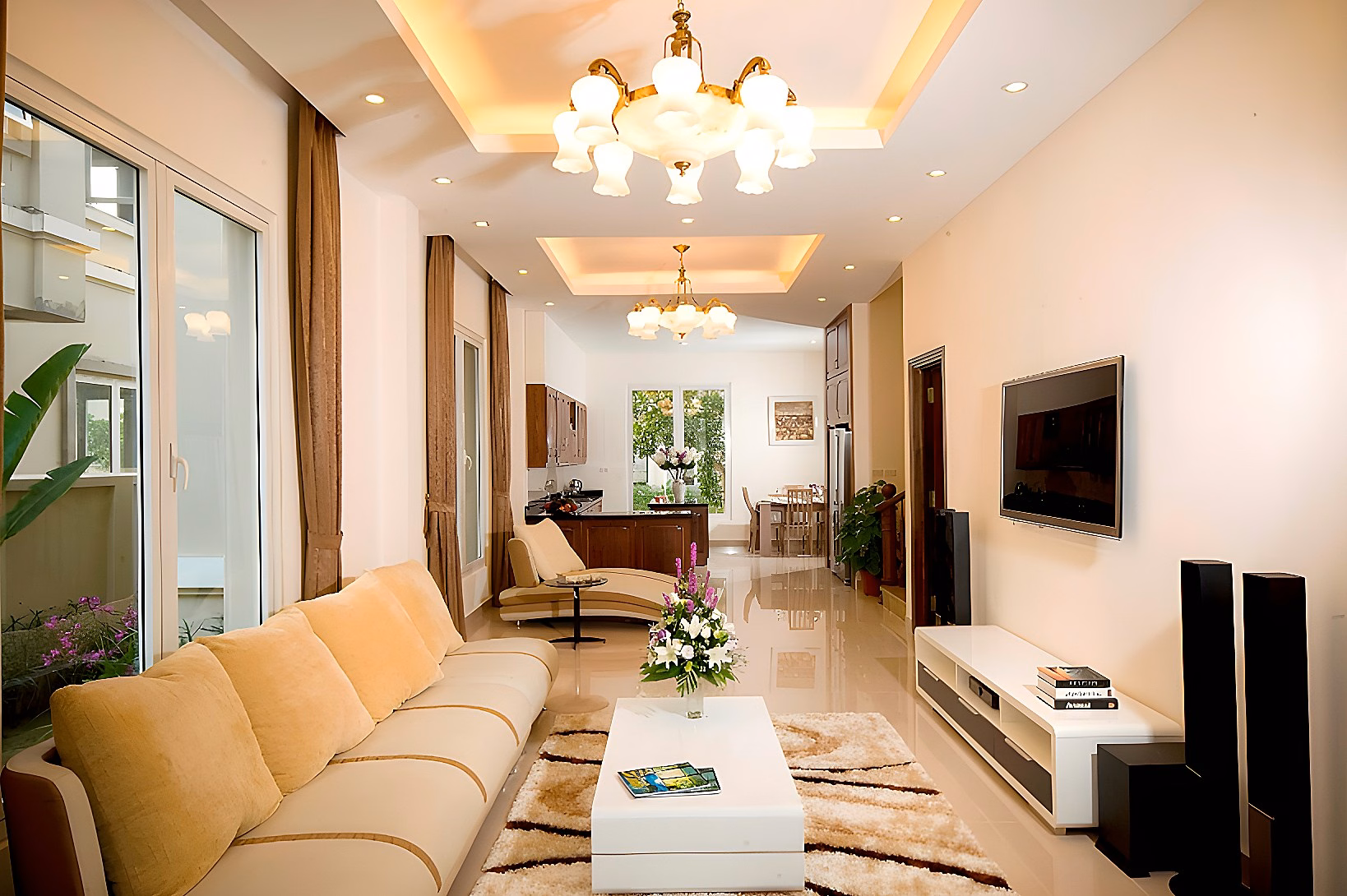 Apartment for sale in G2 Vinhome Green Bay Me Tri building, 70m2, 8.5 billion, 2 bedrooms, 2 buildings, red book, full beautiful furniture