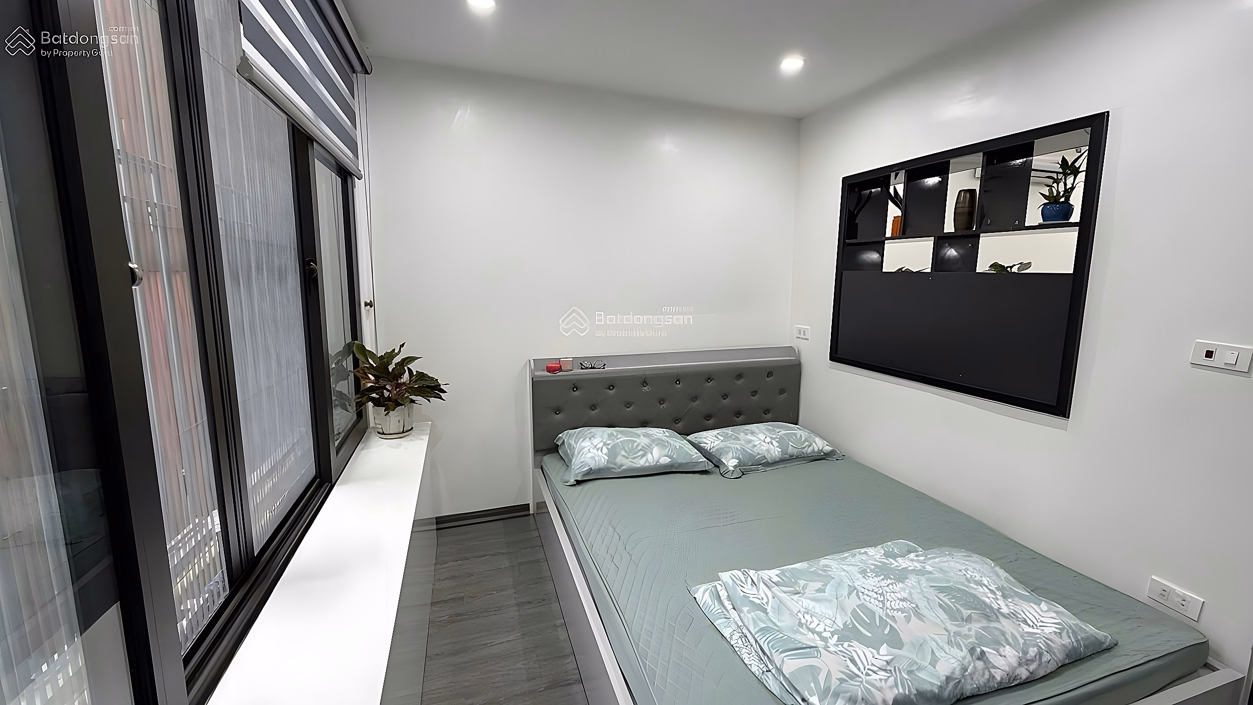 Apartment for sale in Phuong Mai, Kim Lien, Dong Da, super nice, 21m2, 3.2 billion