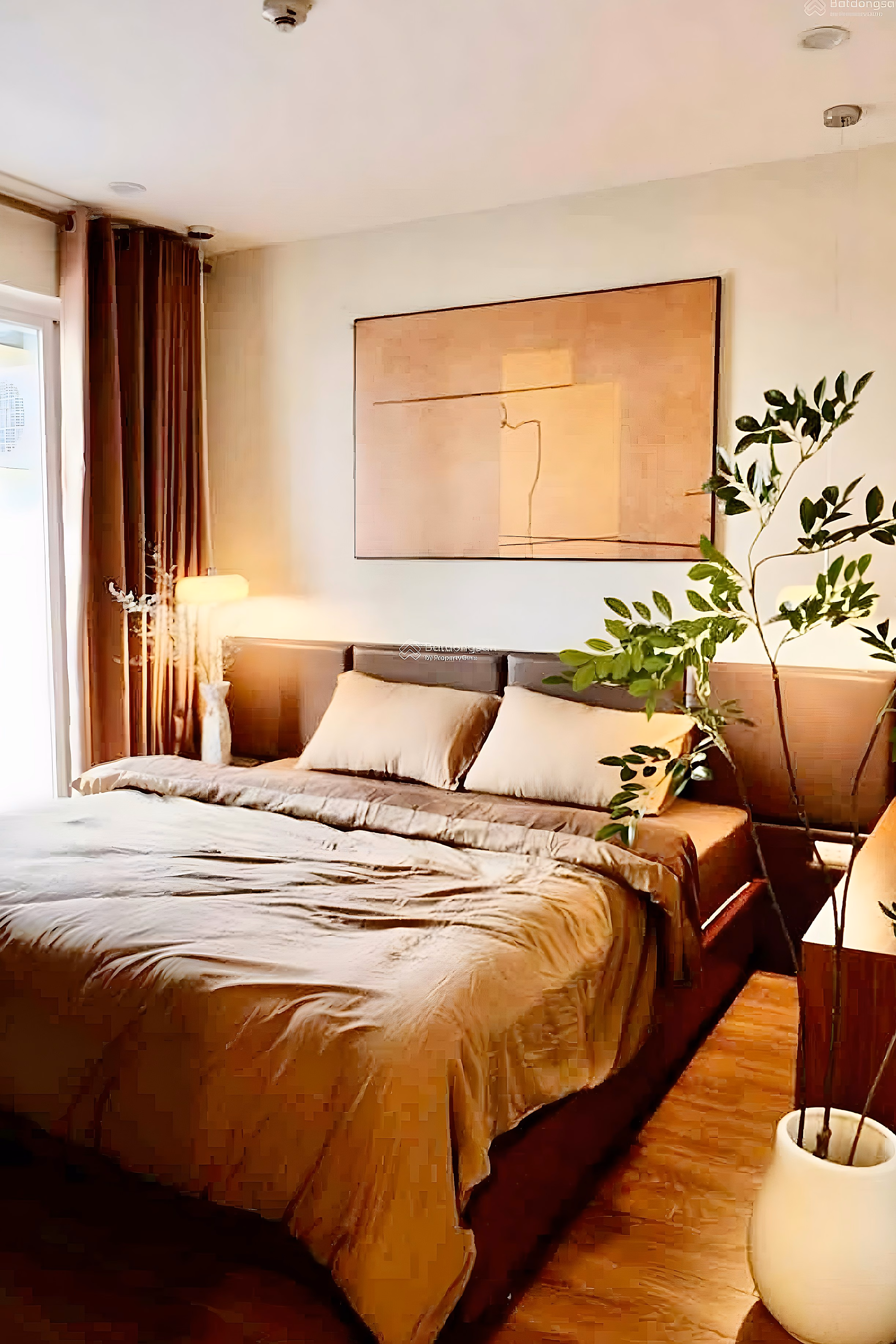 Extremely rare: Apartment CC Beriver 390 Nguyen Van Cu, golden coordinates. Area 65m², 2 bedrooms, 2 bathrooms, only 6 billion